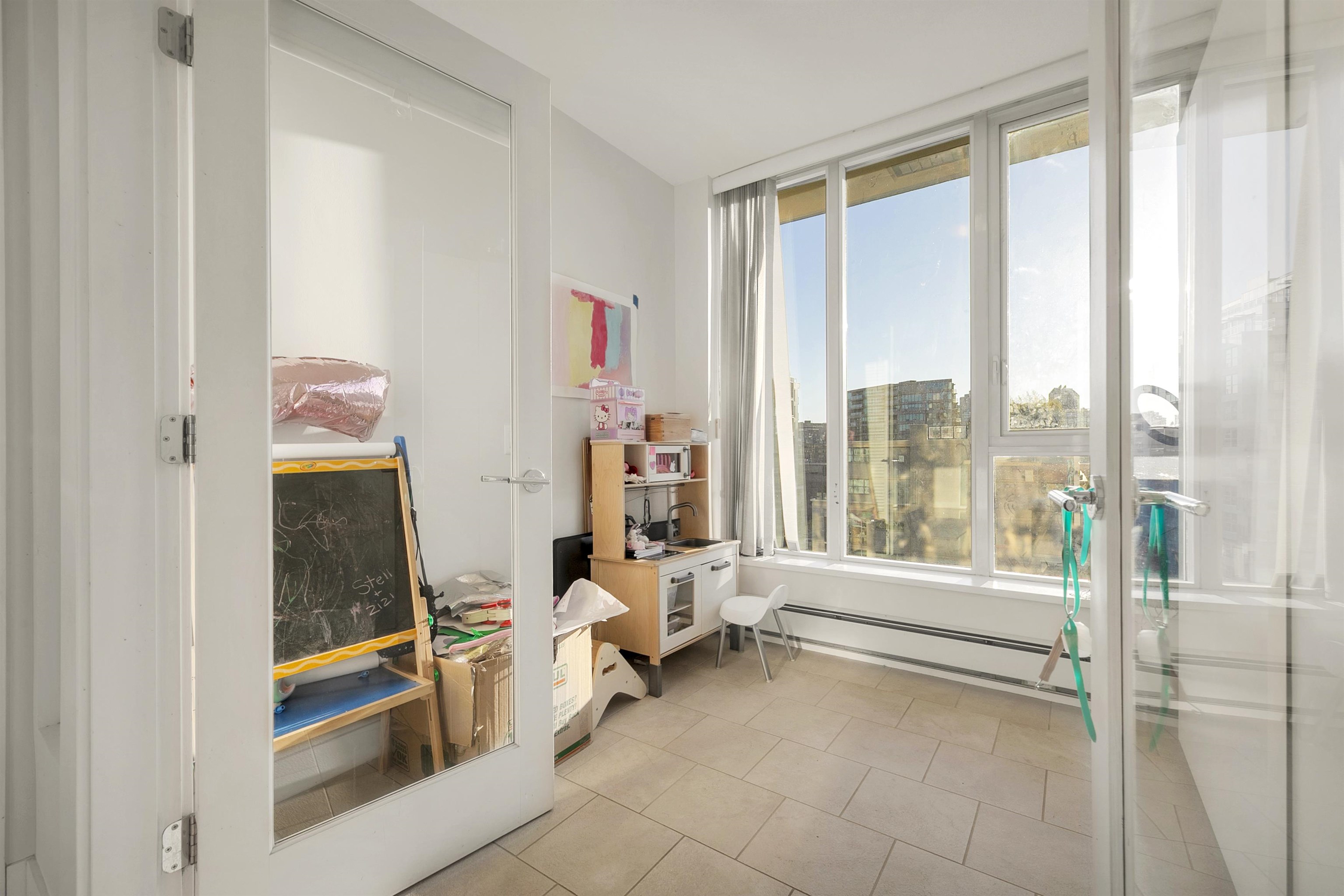 801 1833 CROWE STREET Unit: 801