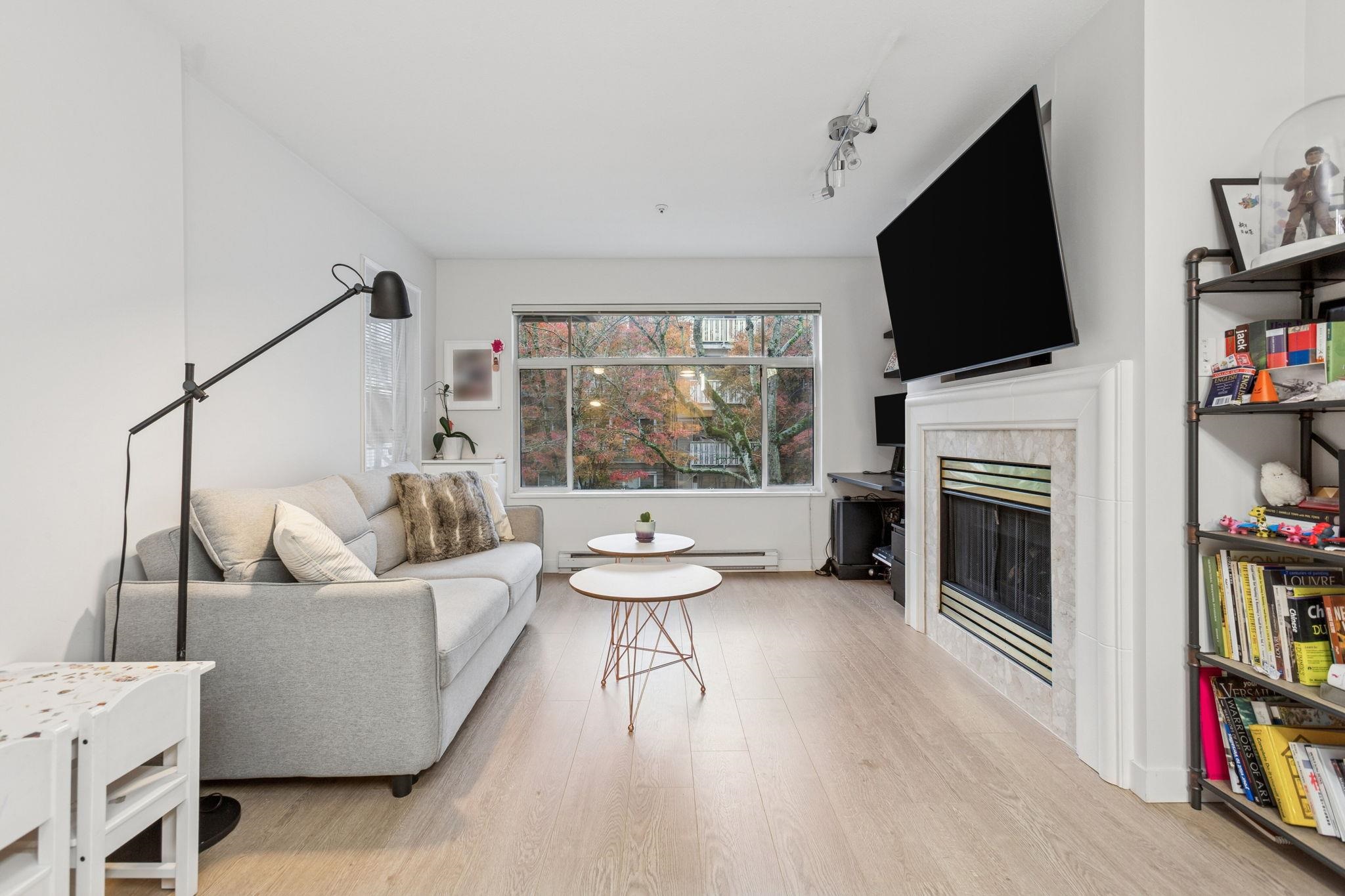 215 8180 JONES ROAD Unit: 215