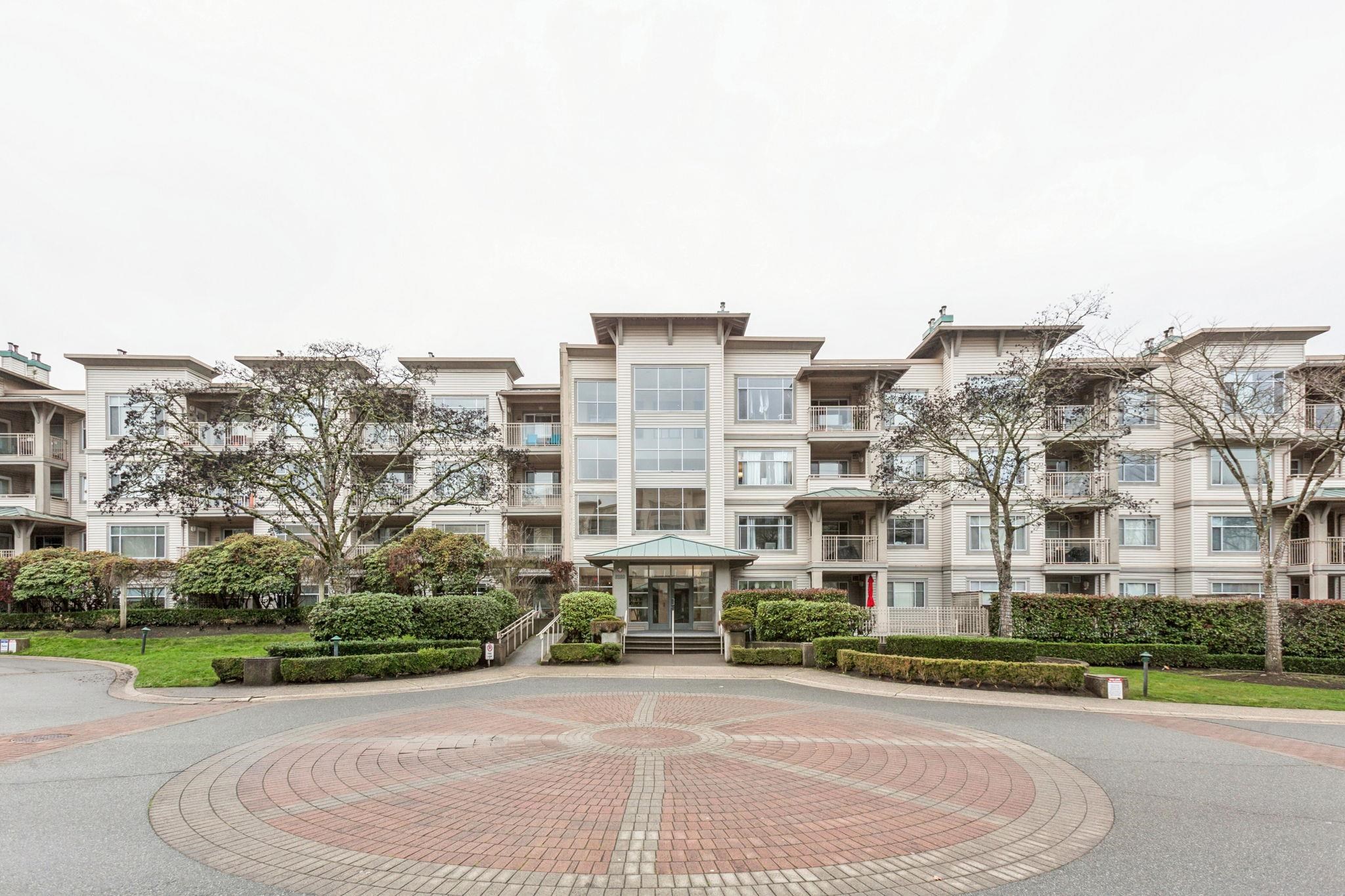 215 8180 JONES ROAD Unit: 215