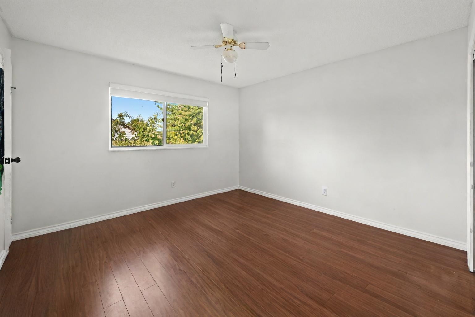 7060 E BREWSTER DRIVE