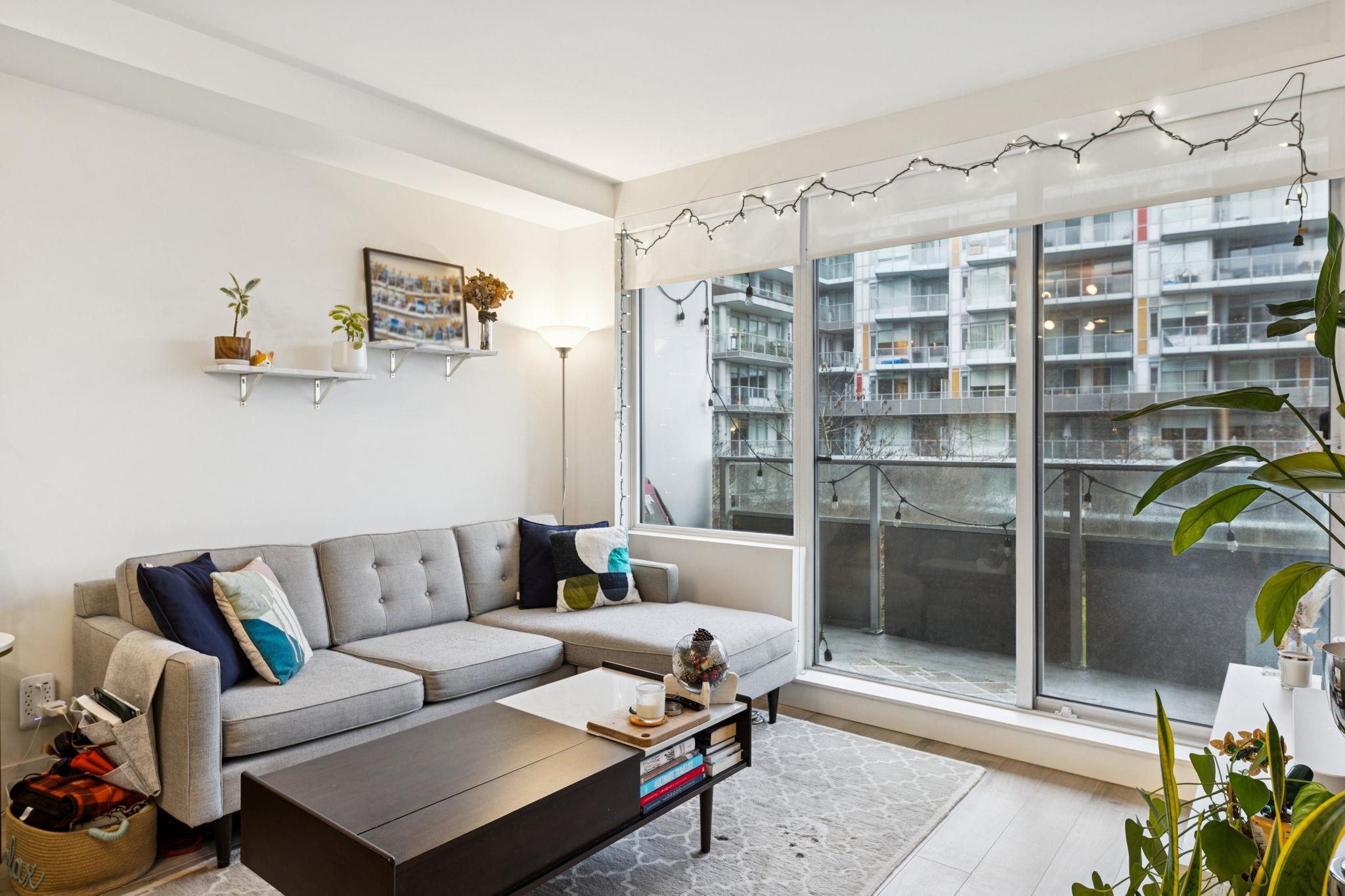 305 10788 NO. 5 ROAD Unit: 305