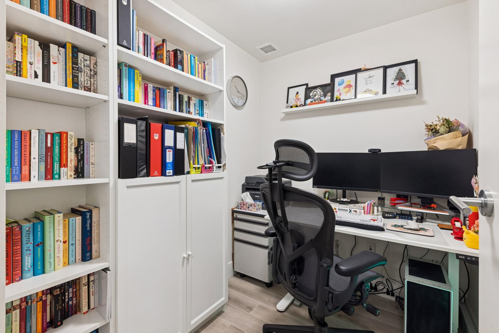 305 10788 NO. 5 ROAD Unit: 305