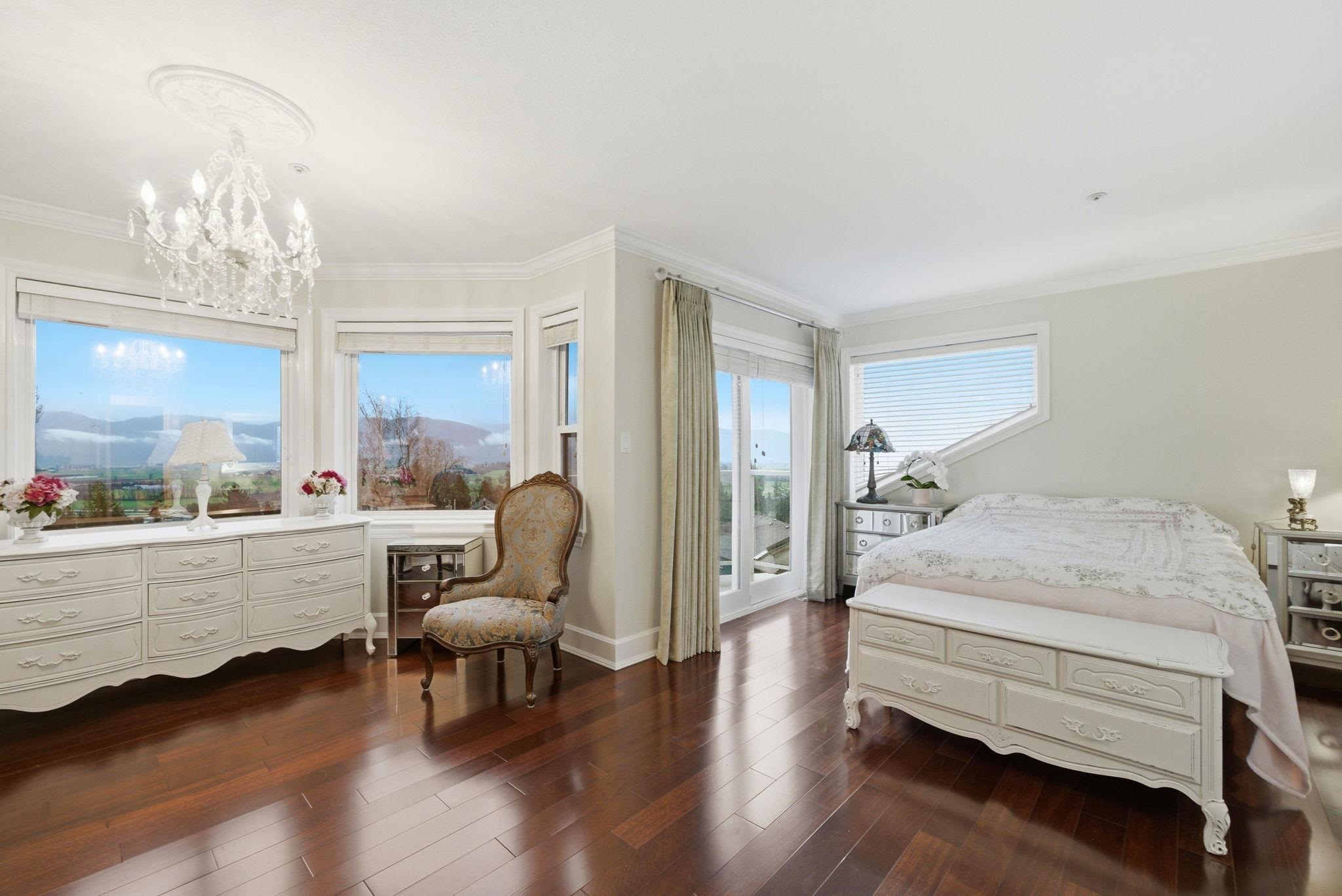 2247 2247 MOUNTAIN DRIVE Unit: 2247