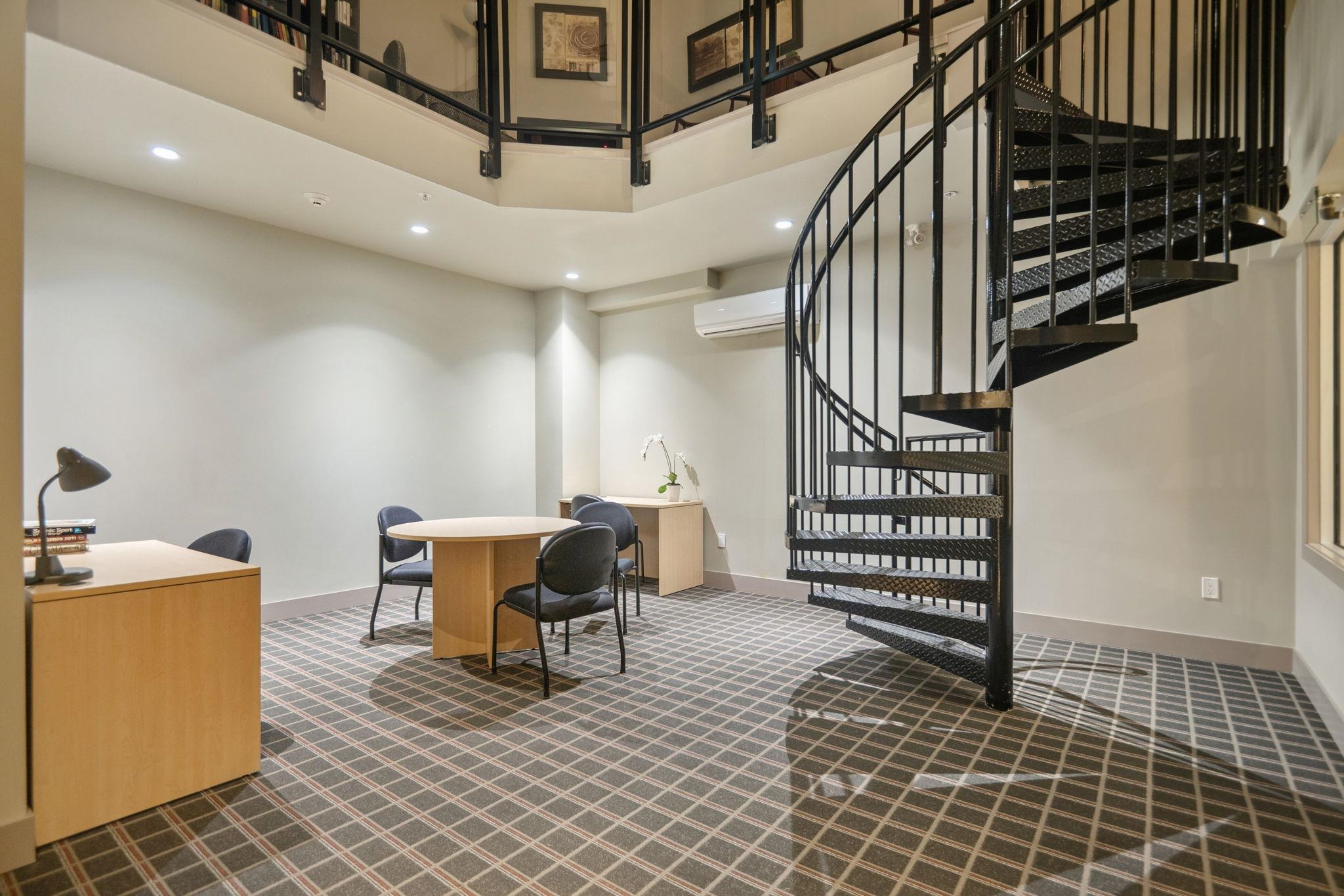 205 2495 WILSON AVENUE Unit: 205