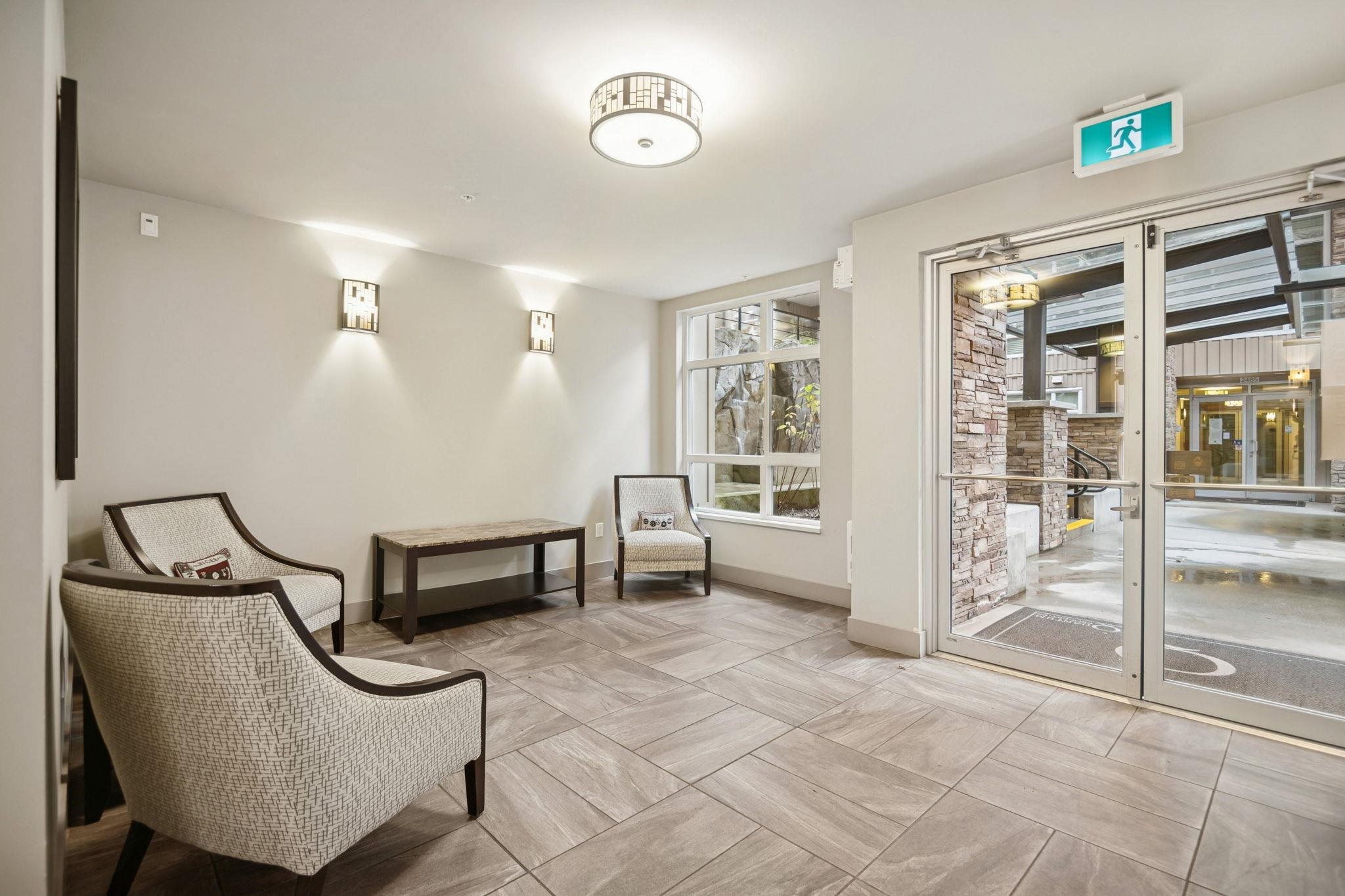 205 2495 WILSON AVENUE Unit: 205