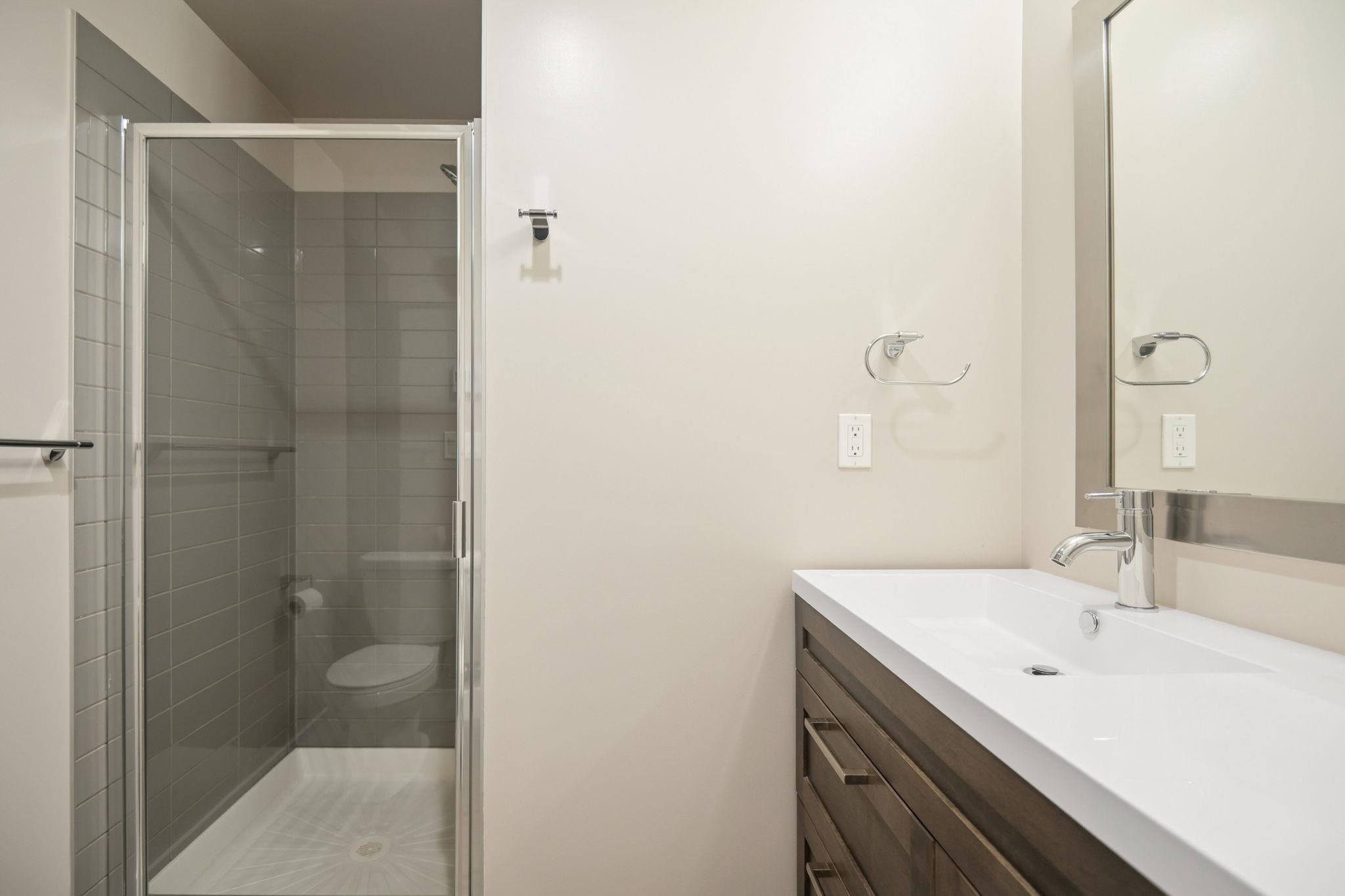 205 2495 WILSON AVENUE Unit: 205