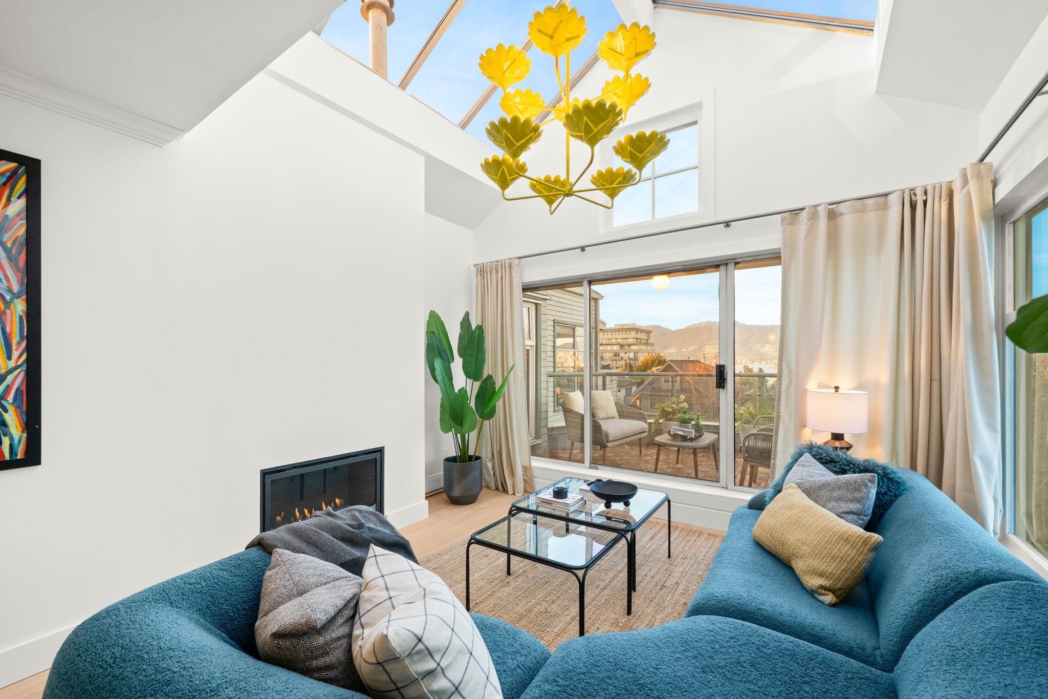 409 2250 W 3RD AVENUE Unit: 409