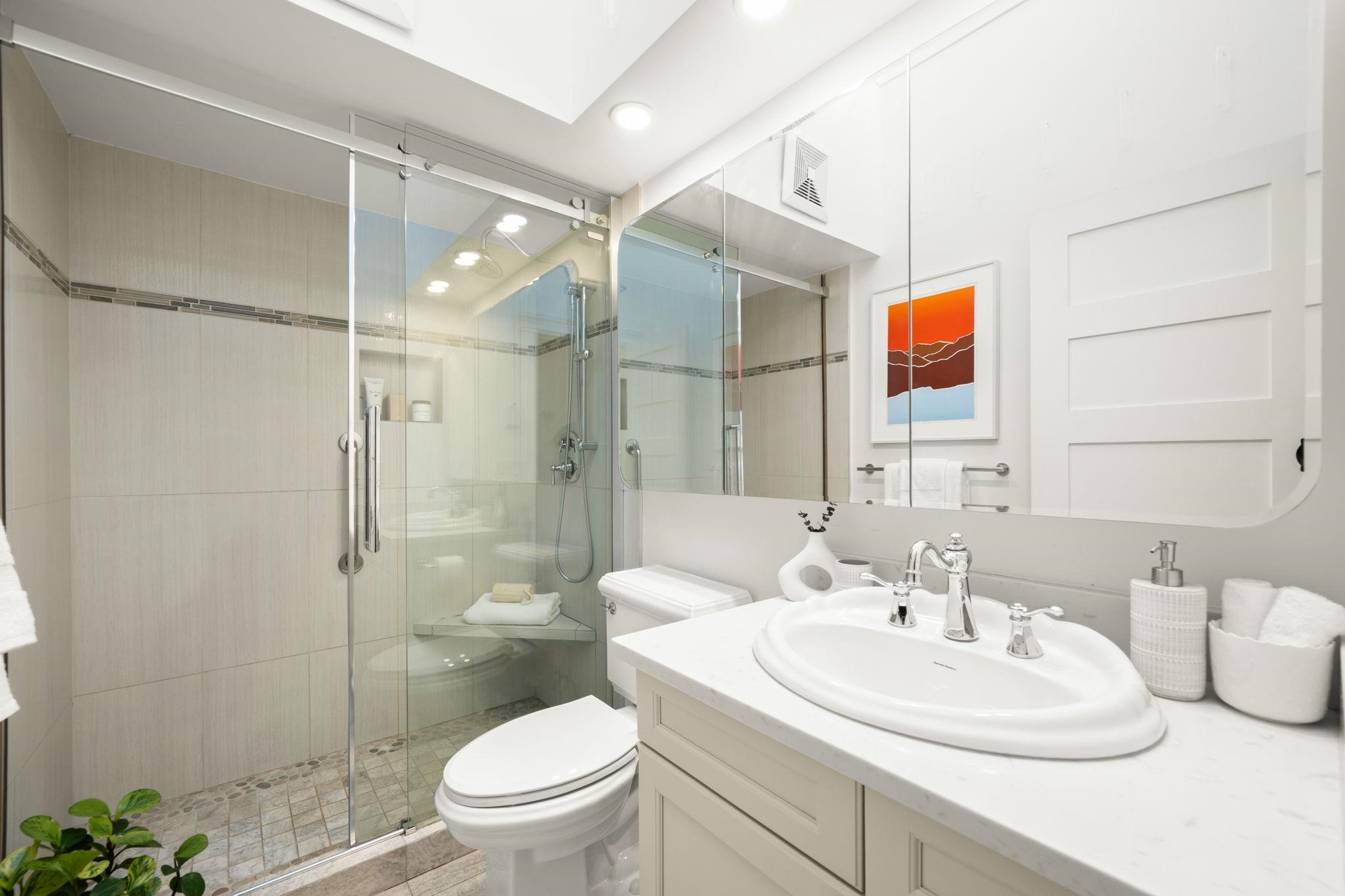 409 2250 W 3RD AVENUE Unit: 409