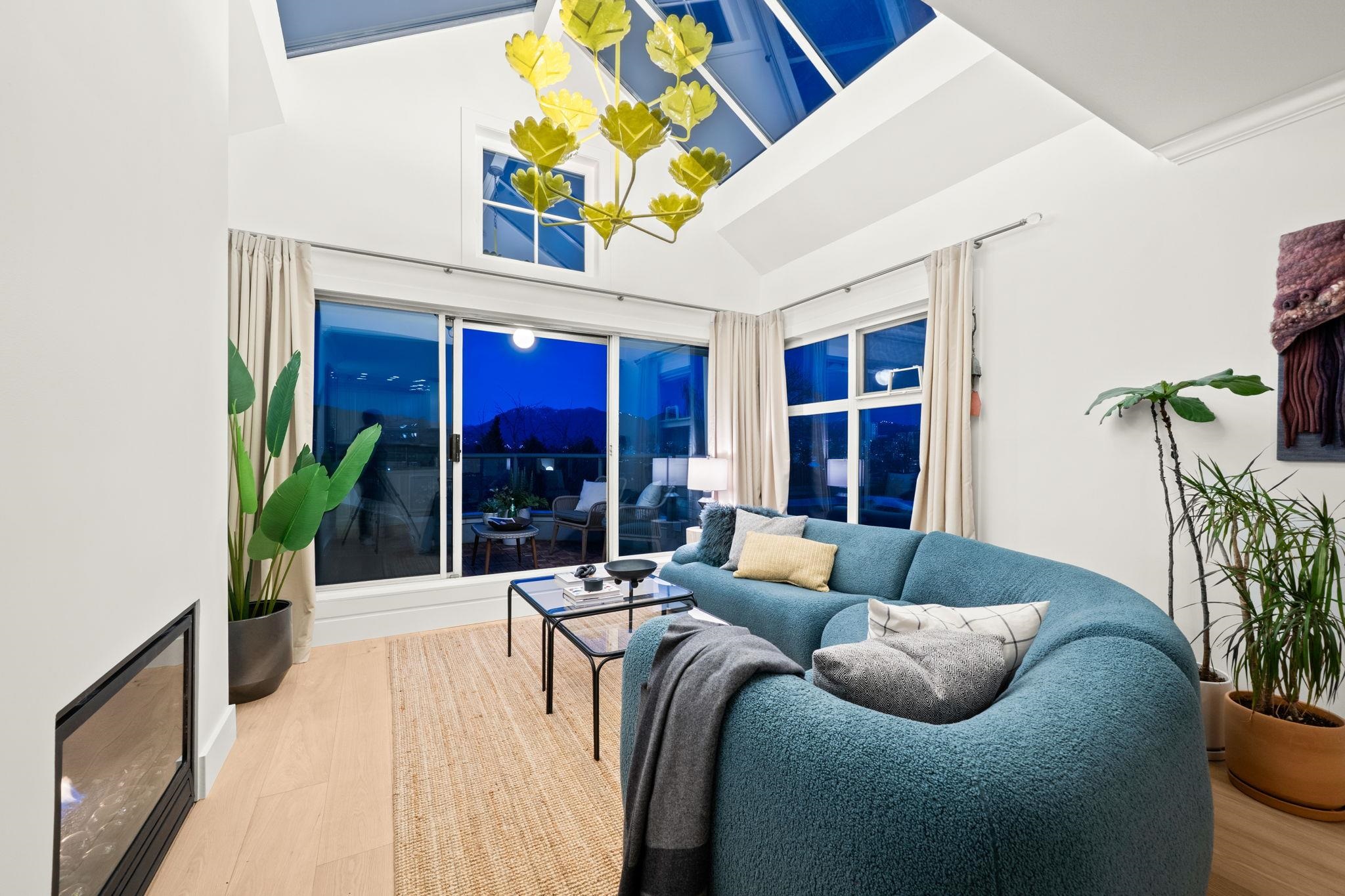 409 2250 W 3RD AVENUE Unit: 409