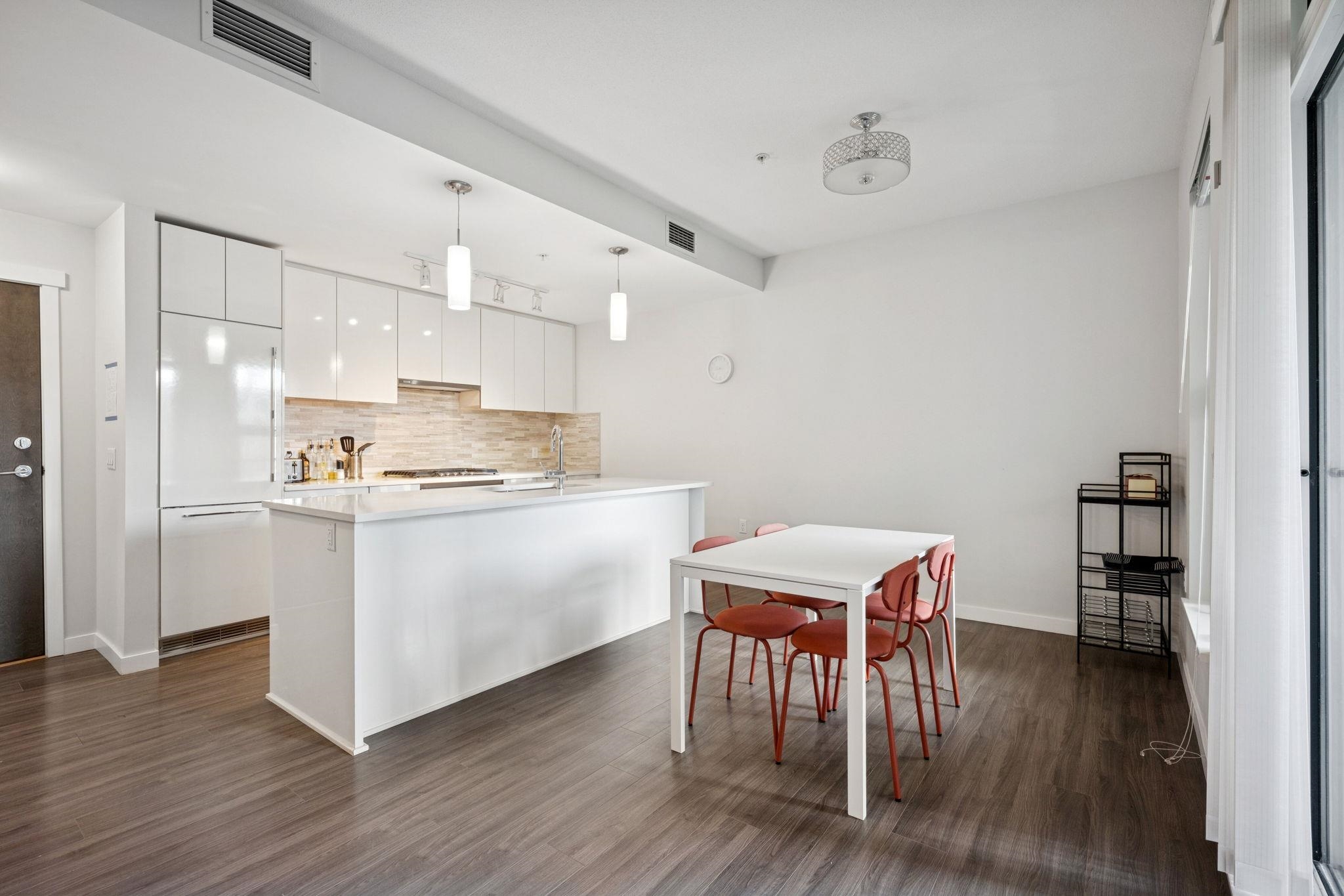 222 9500 TOMICKI AVENUE Unit: 222