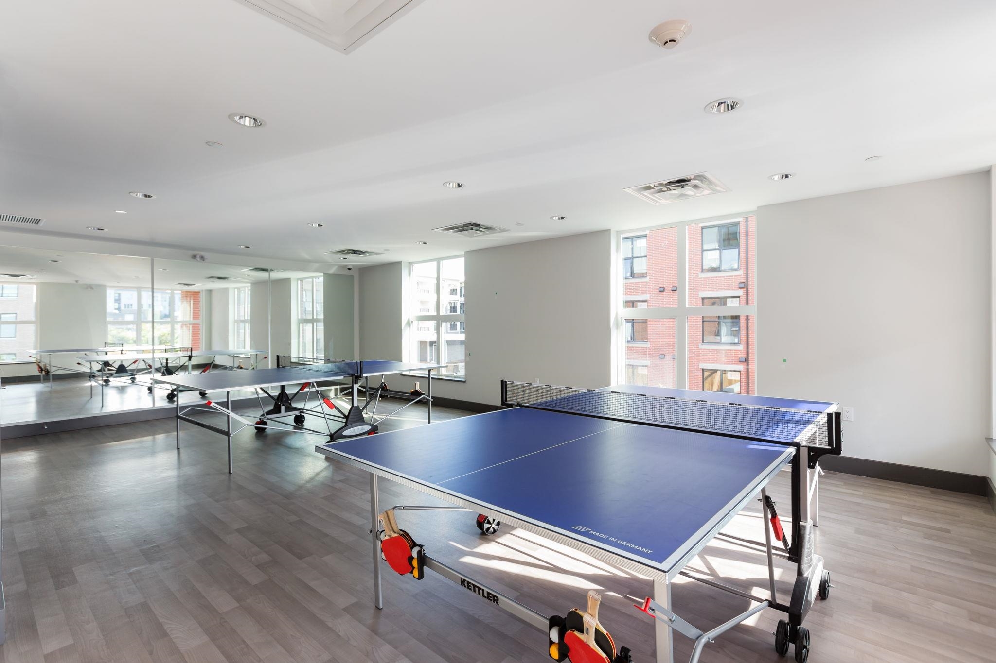 222 9500 TOMICKI AVENUE Unit: 222