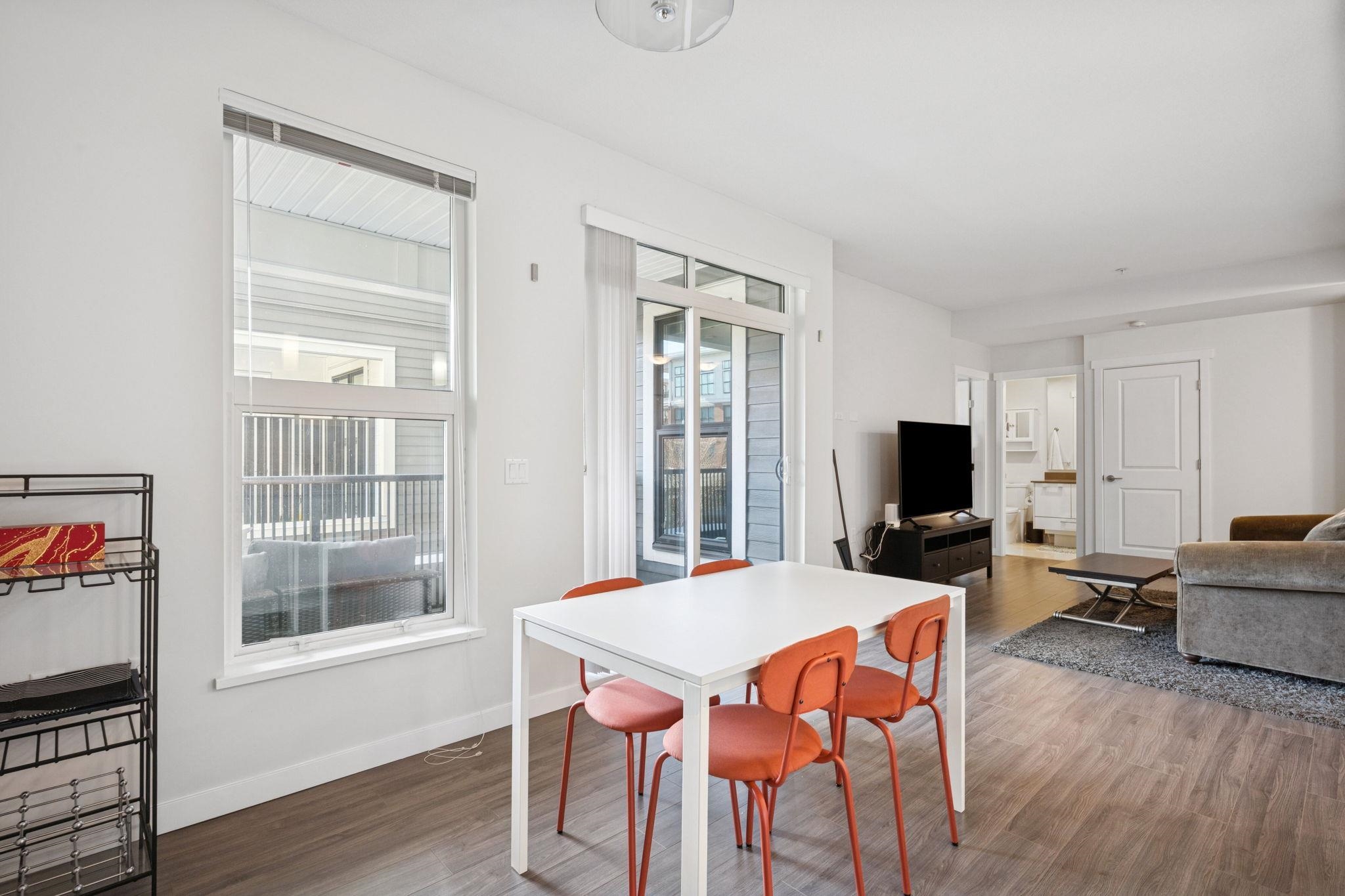 222 9500 TOMICKI AVENUE Unit: 222