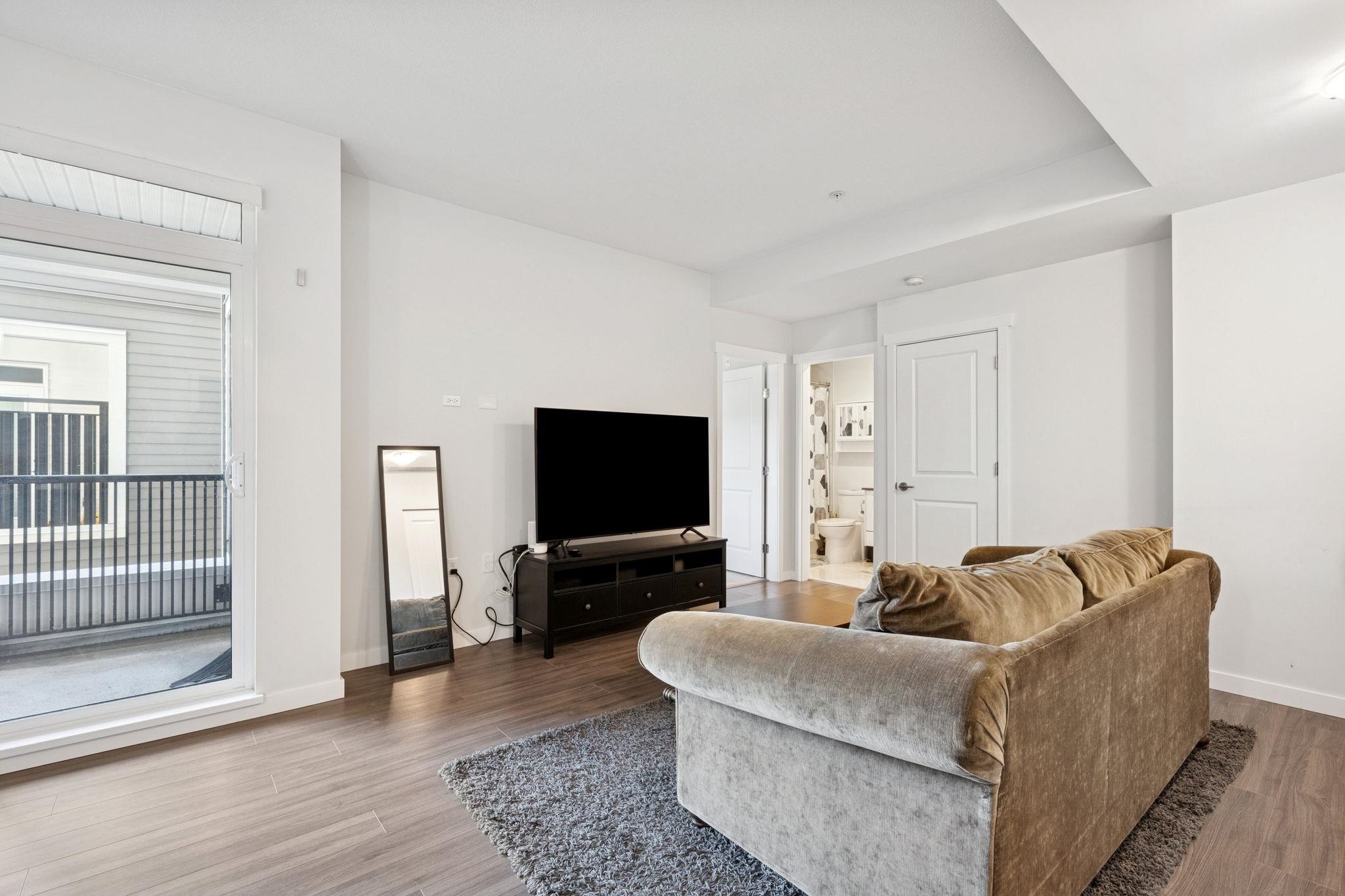 222 9500 TOMICKI AVENUE Unit: 222