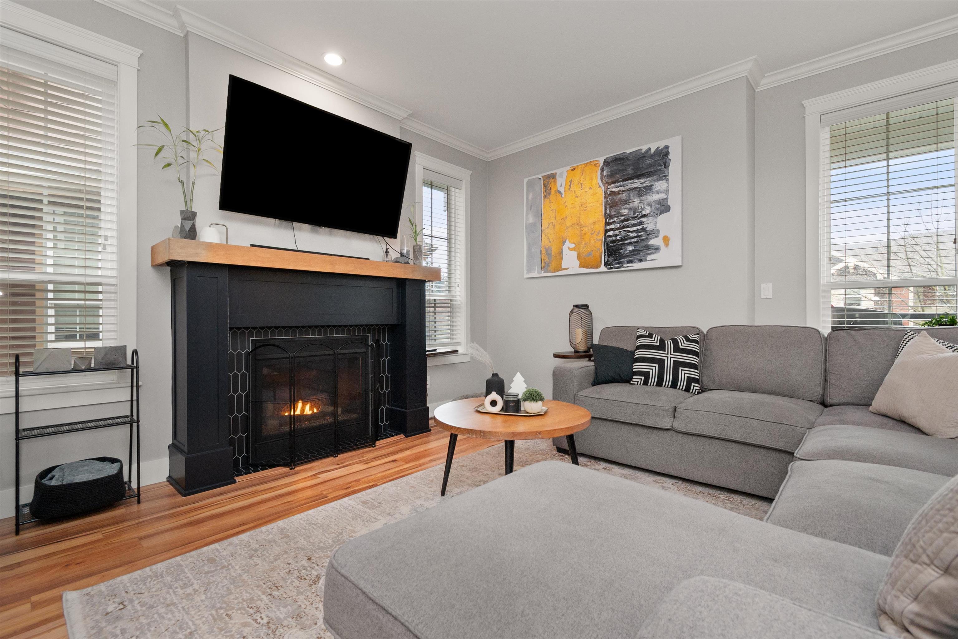 10 45137 NICOMEN CRESCENT Unit: 10