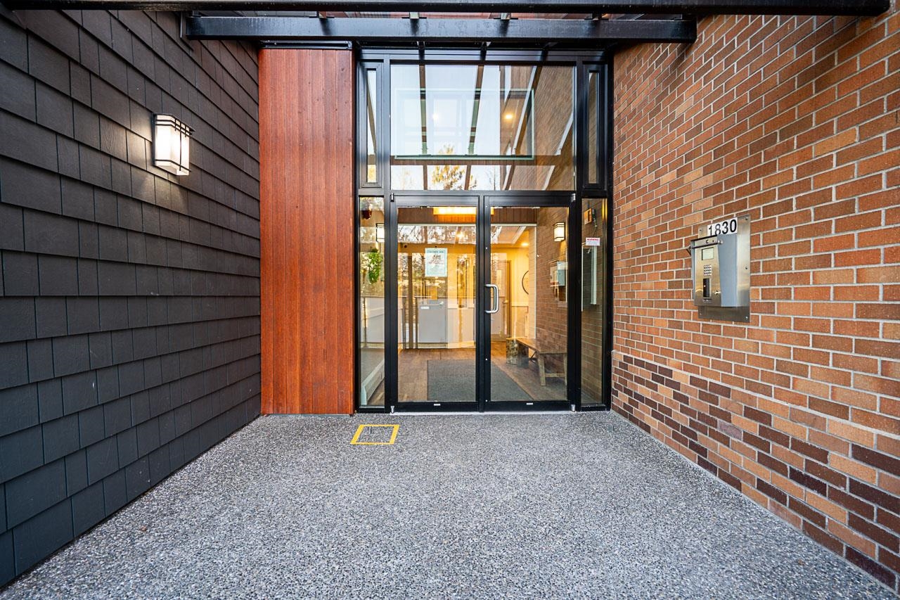 313 1830 E SOUTHMERE CRESCENT Unit: 313