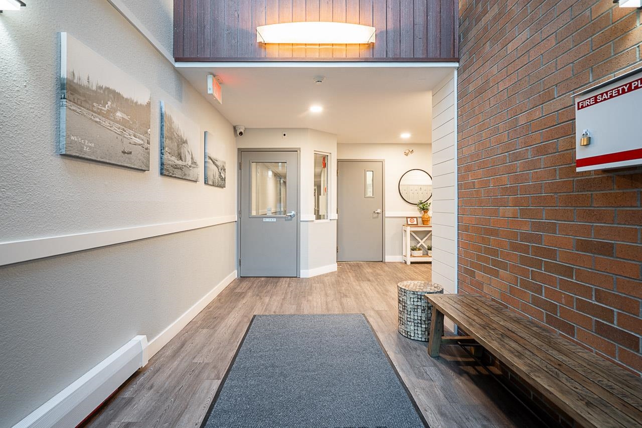 313 1830 E SOUTHMERE CRESCENT Unit: 313