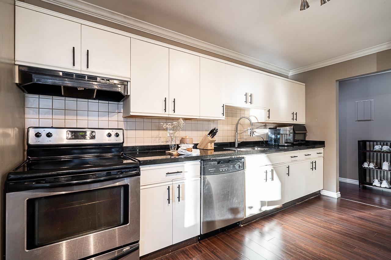 313 1830 E SOUTHMERE CRESCENT Unit: 313
