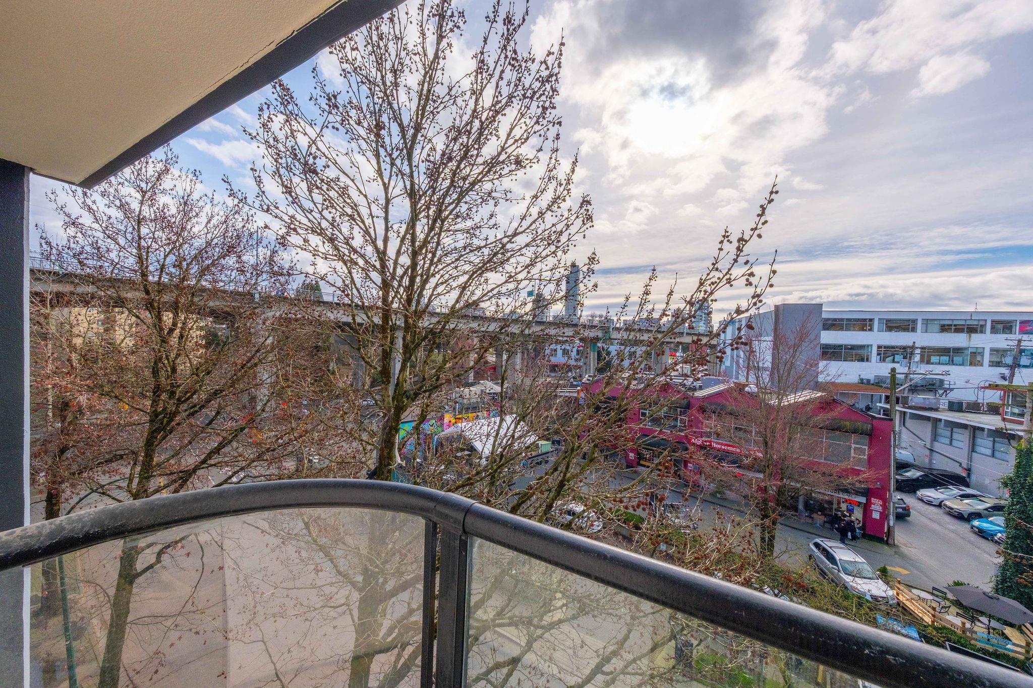 543 1515 W 2ND AVENUE Unit: 543