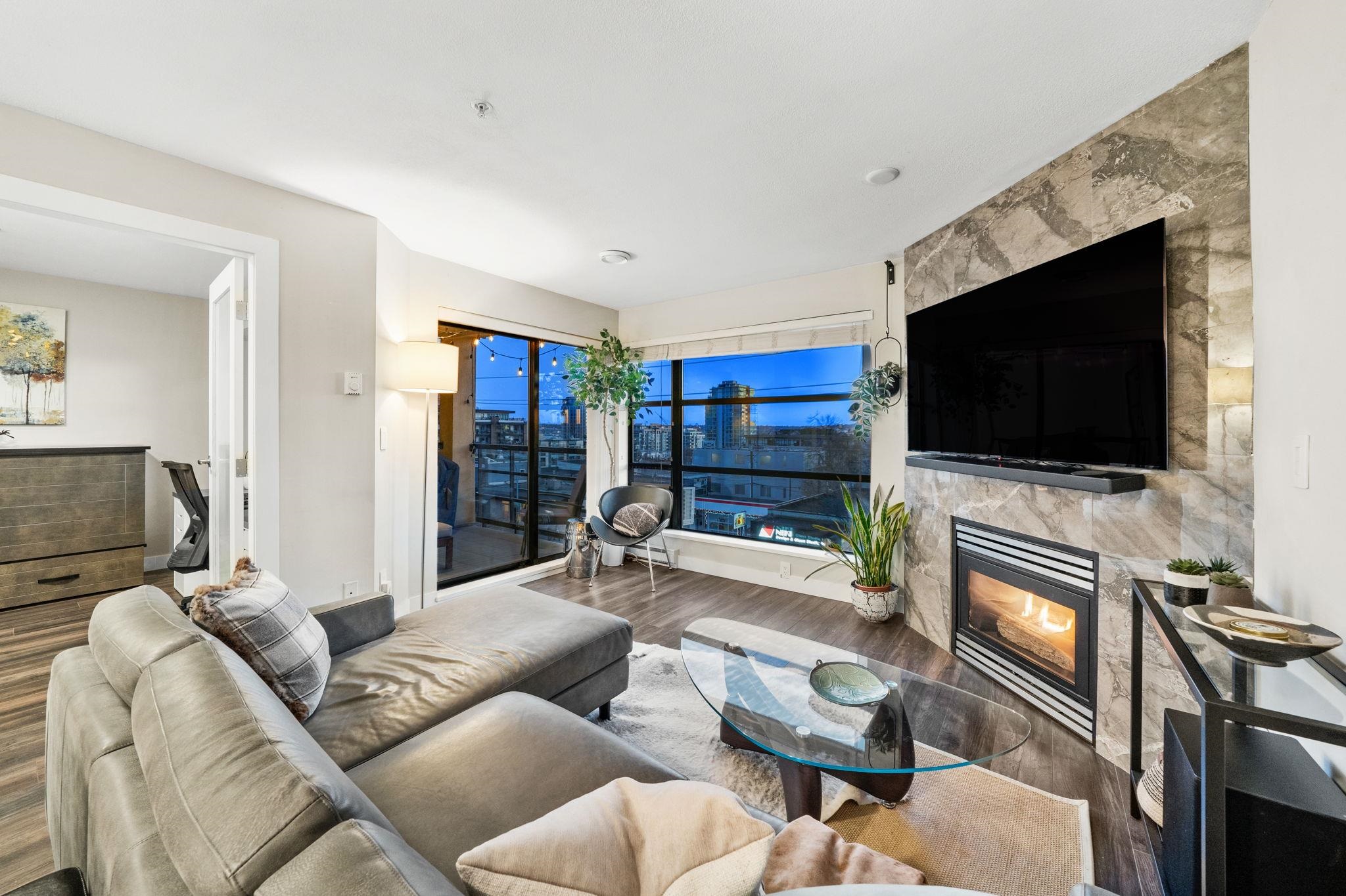 410 124 W 3RD STREET Unit: 410