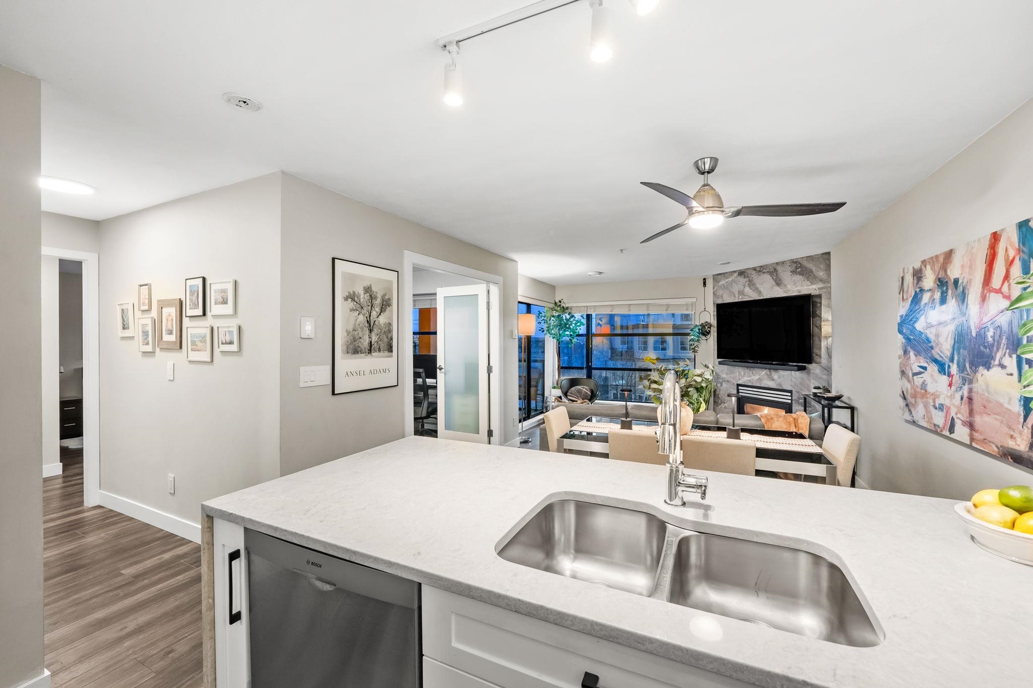 410 124 W 3RD STREET Unit: 410