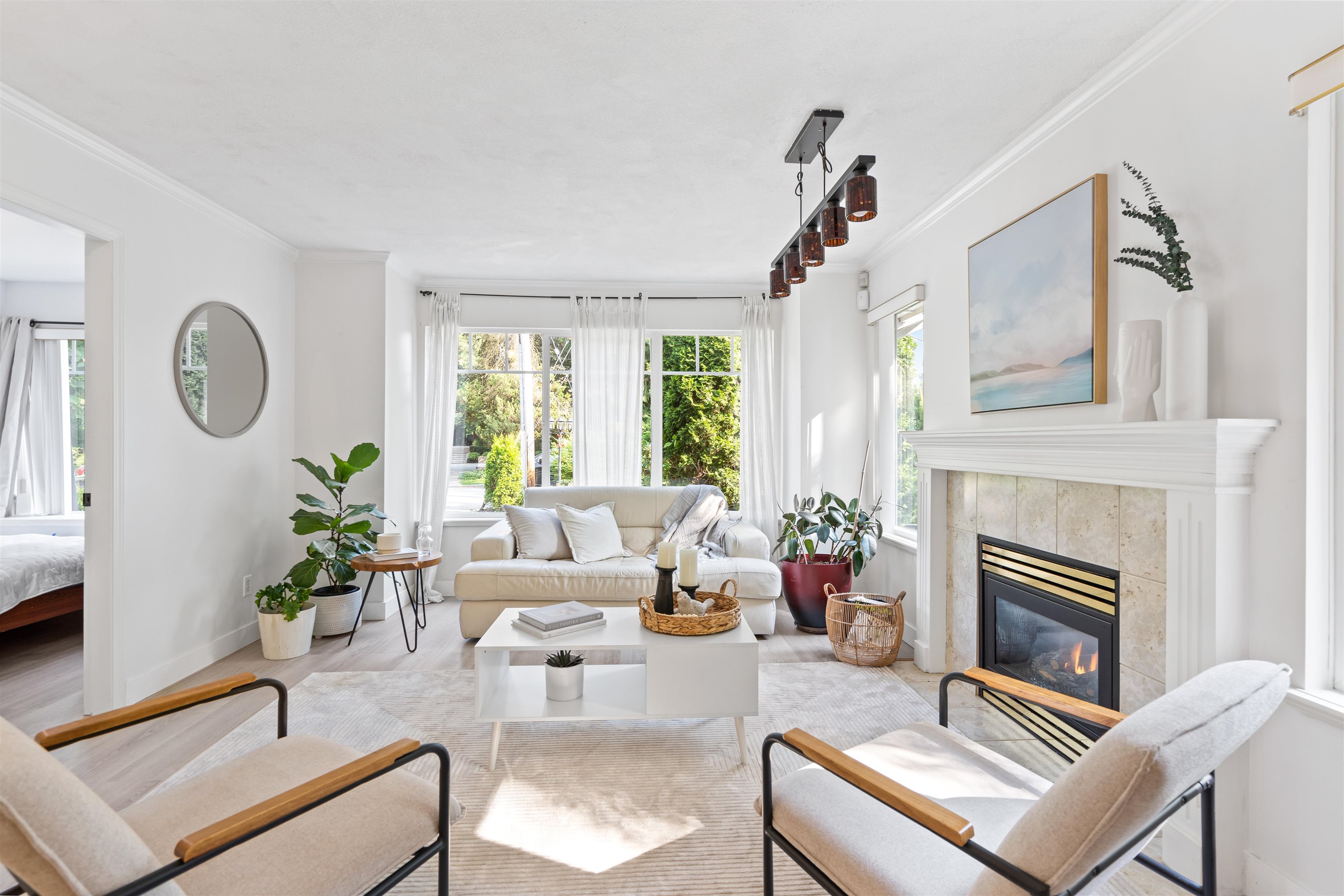 869 SEYMOUR BOULEVARD