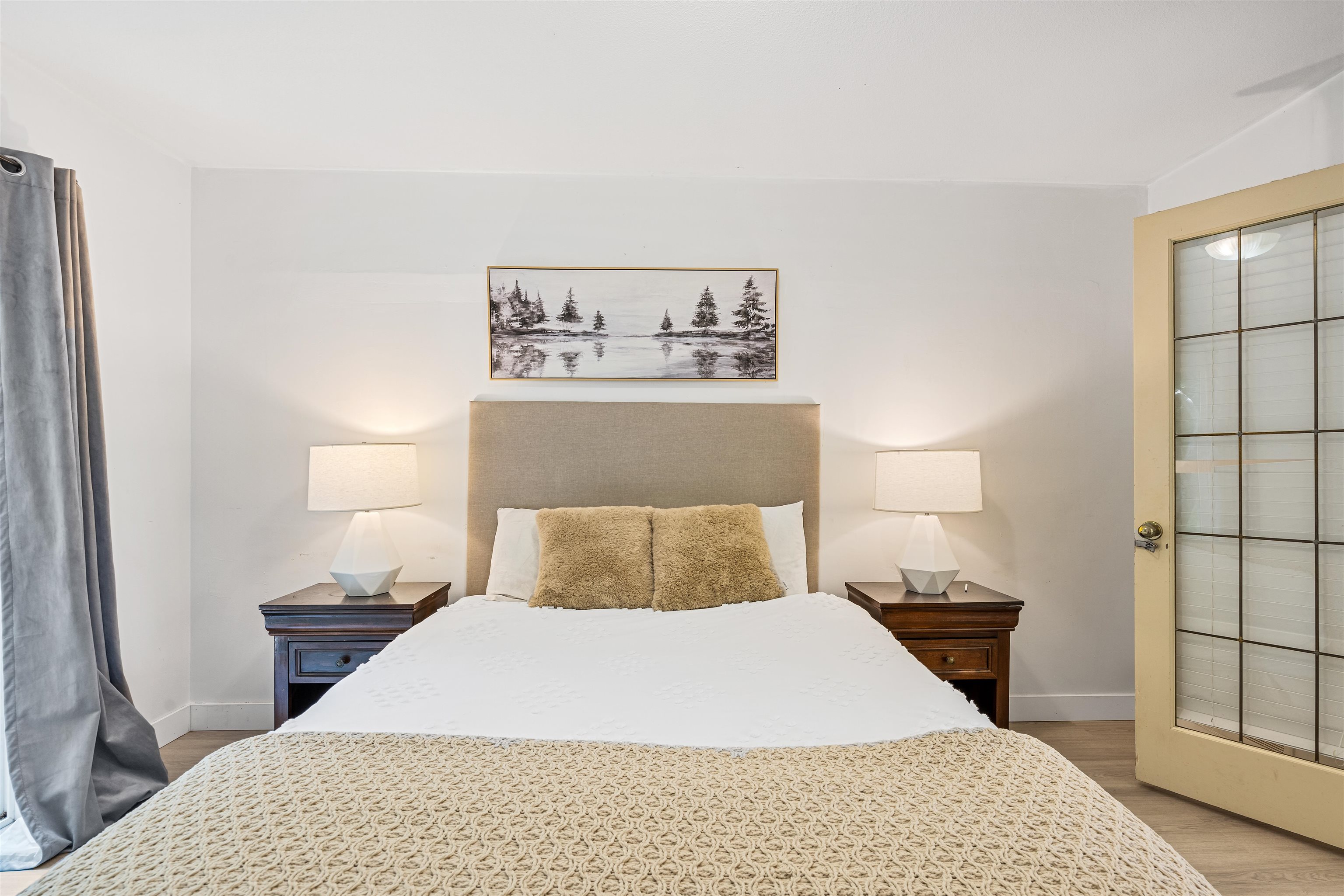 869 SEYMOUR BOULEVARD