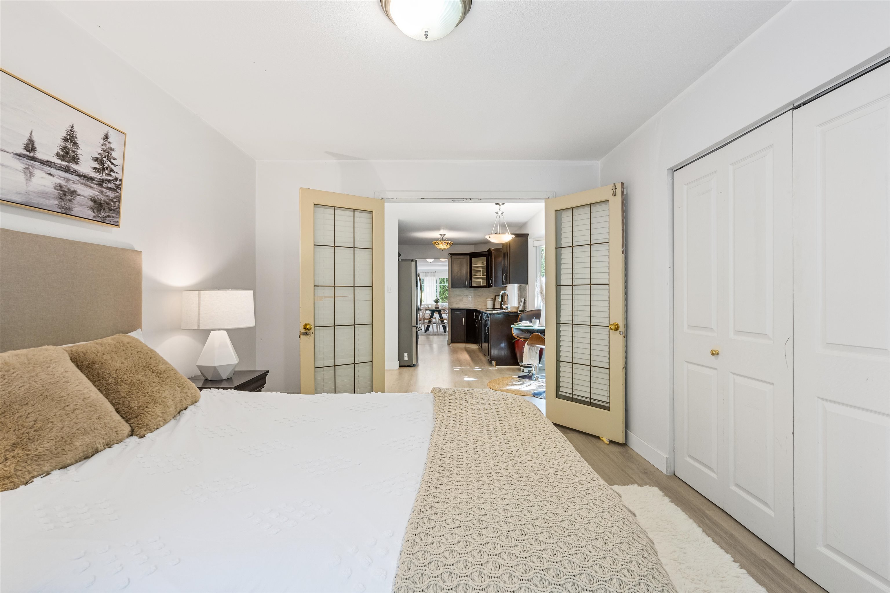 869 SEYMOUR BOULEVARD