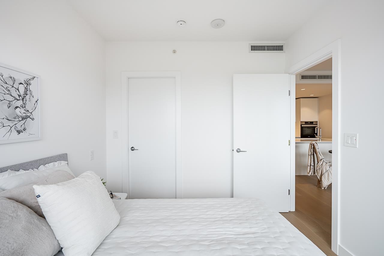 711 5788 GILBERT ROAD Unit: 711