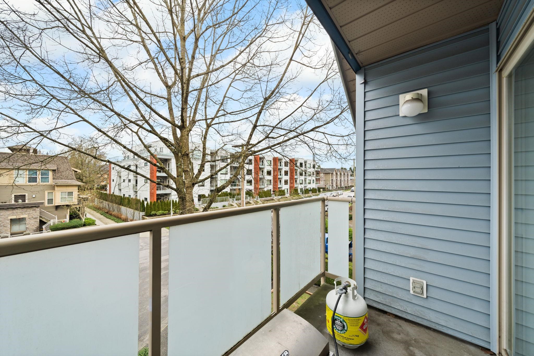 25 2378 RINDALL AVENUE Unit: 25