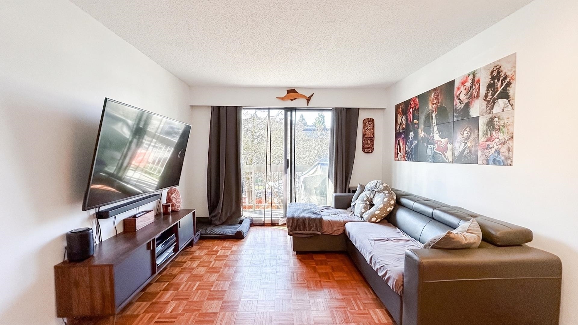 202 2080 MAPLE STREET Unit: 202