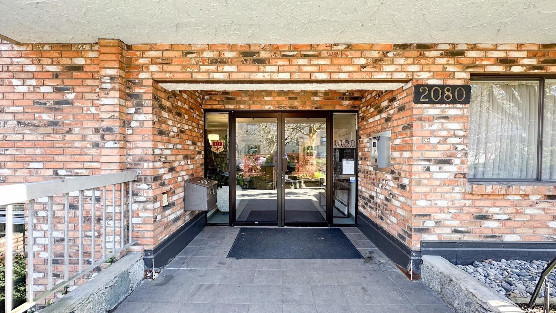 202 2080 MAPLE STREET Unit: 202