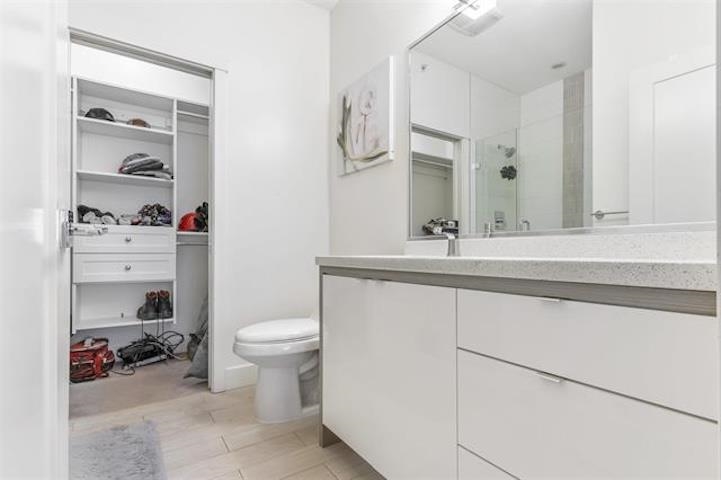 8 7811 209 STREET Unit: 8