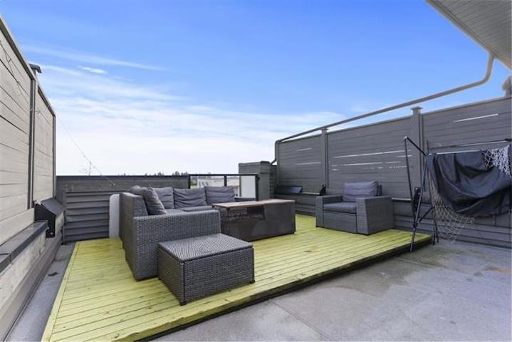 8 7811 209 STREET Unit: 8