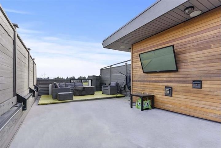 8 7811 209 STREET Unit: 8