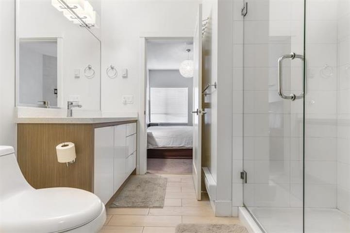 8 7811 209 STREET Unit: 8