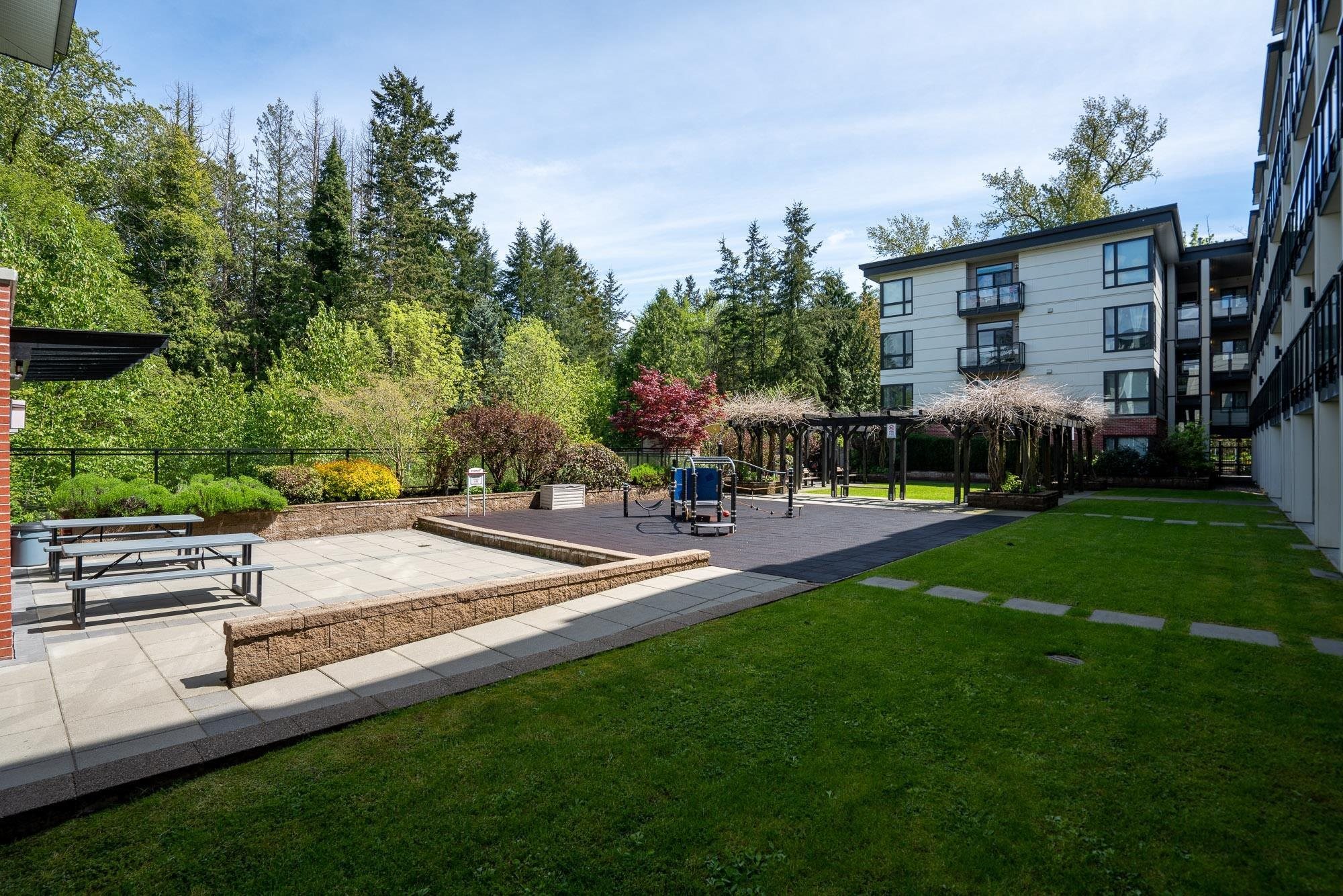 411 14358 60 AVENUE Unit: 411