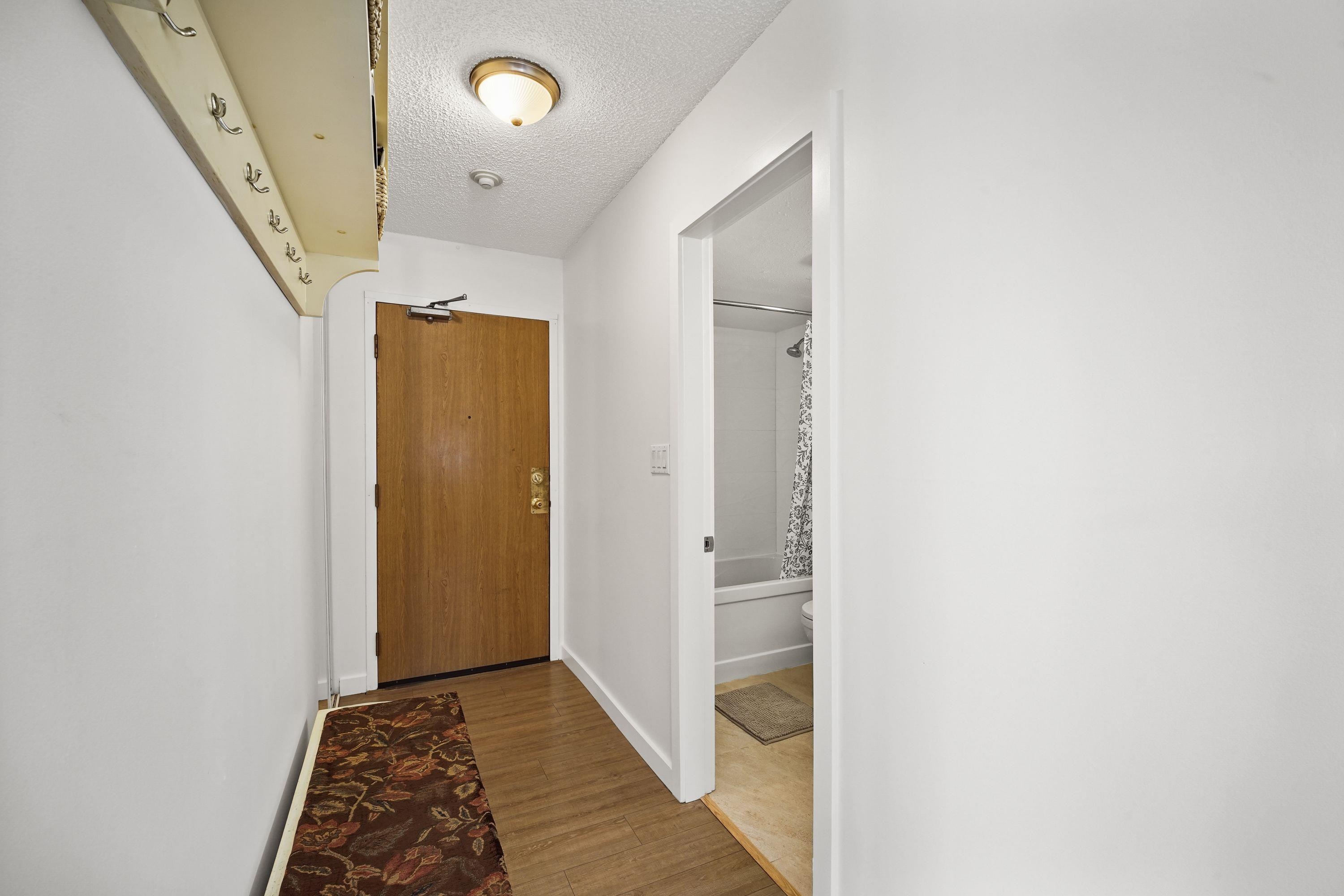301 674 W 17TH AVENUE Unit: 301