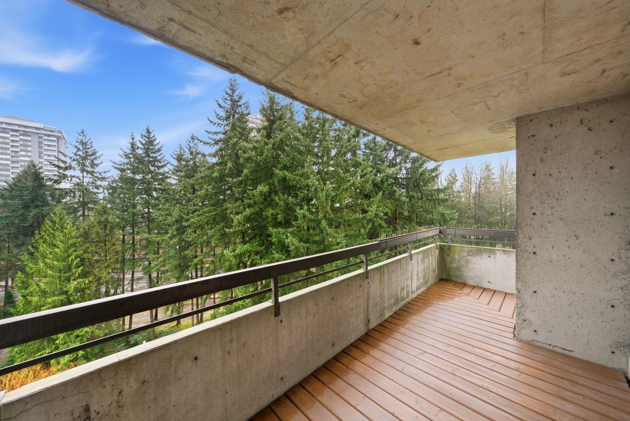 503 3755 BARTLETT COURT Unit: 503