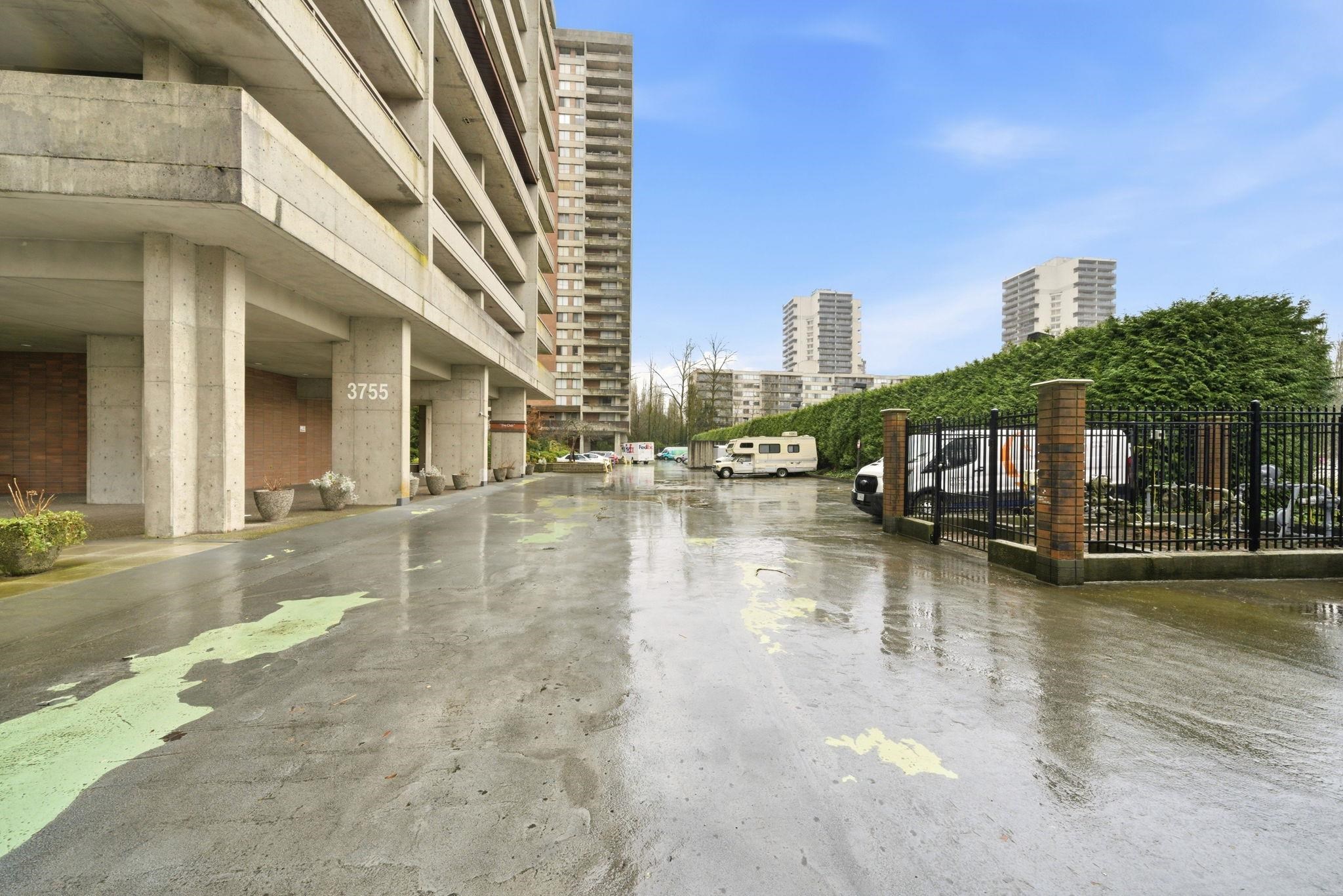 503 3755 BARTLETT COURT Unit: 503