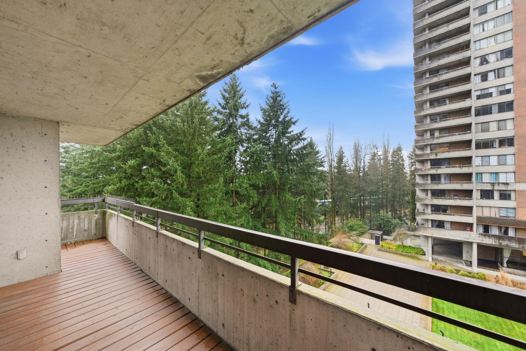 503 3755 BARTLETT COURT Unit: 503