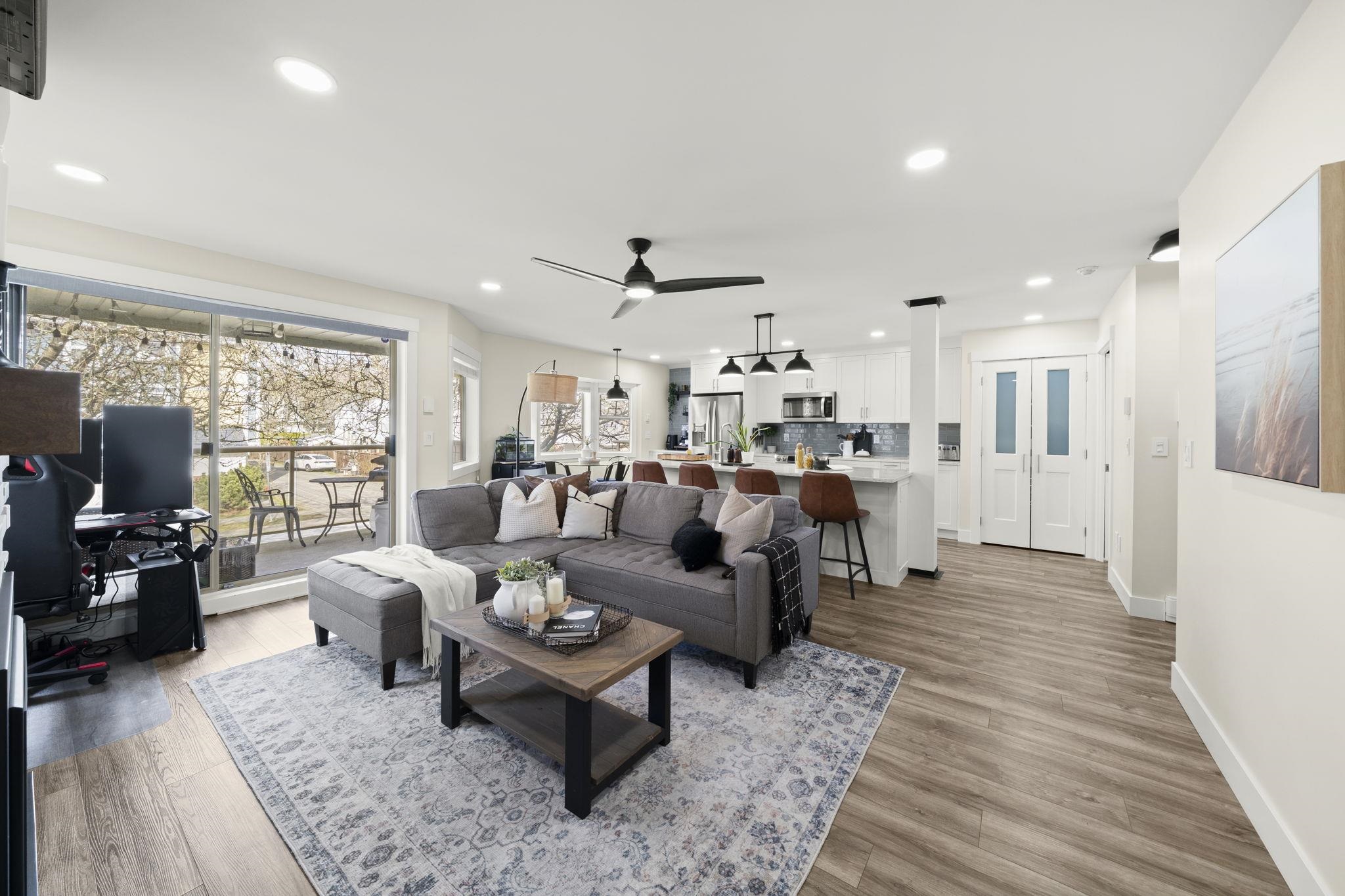 201 5464 201A STREET Unit: 201