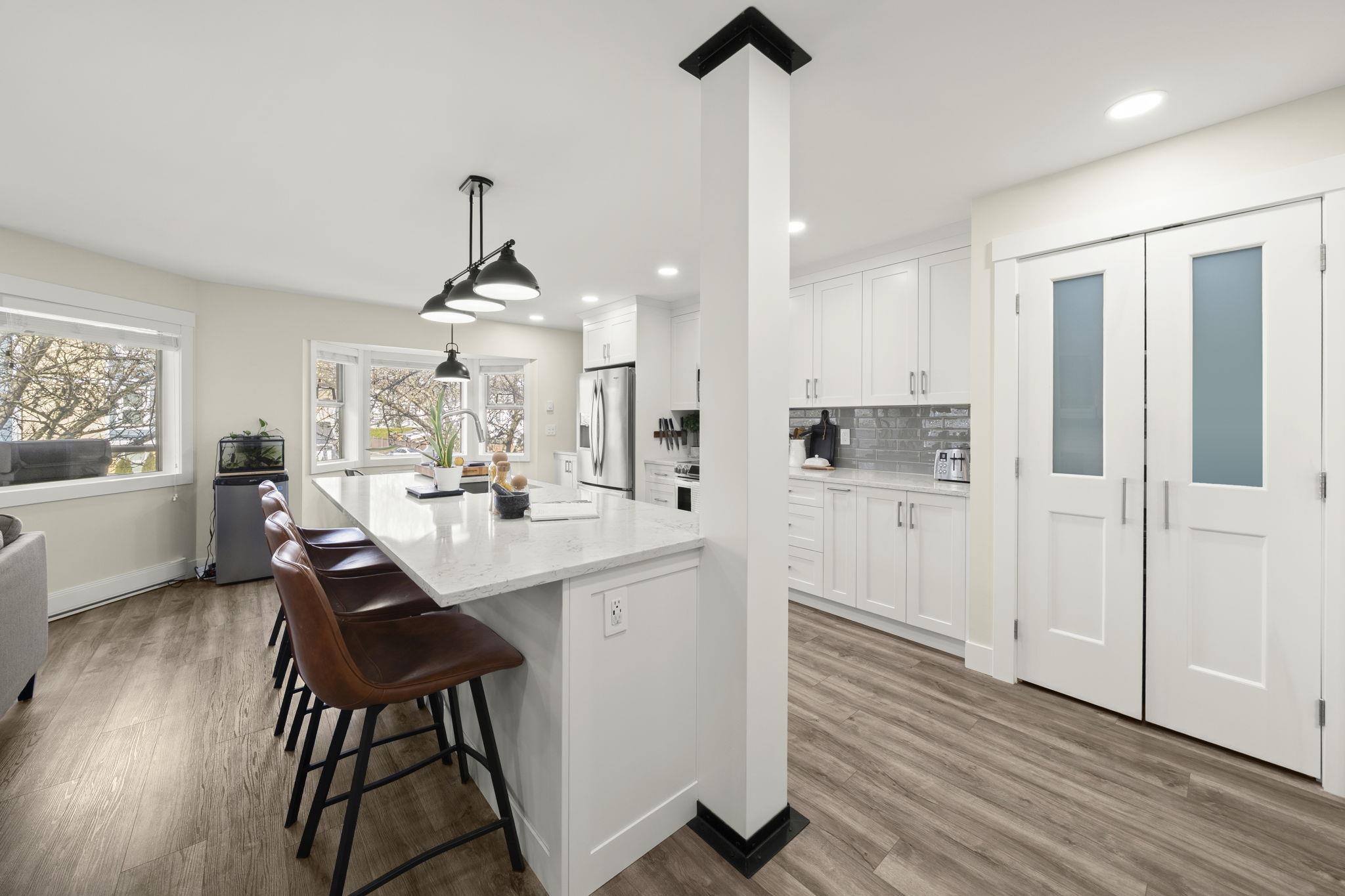 201 5464 201A STREET Unit: 201