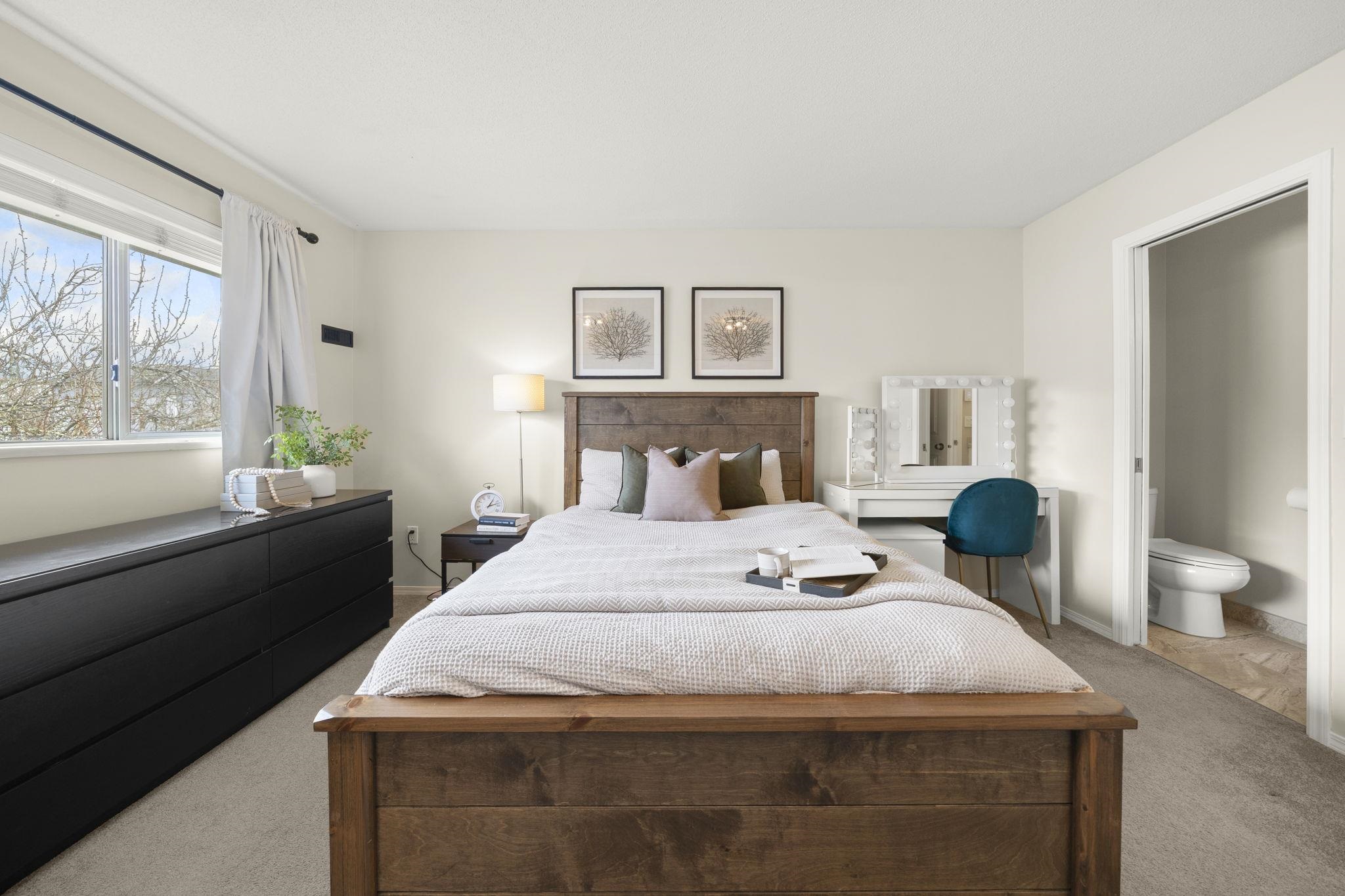 201 5464 201A STREET Unit: 201