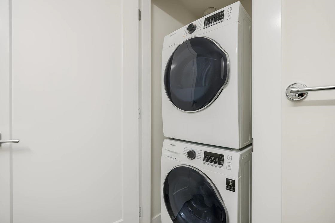 115 20356 72B AVENUE Unit: 115