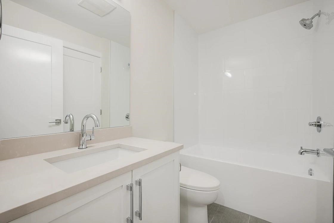 115 20356 72B AVENUE Unit: 115