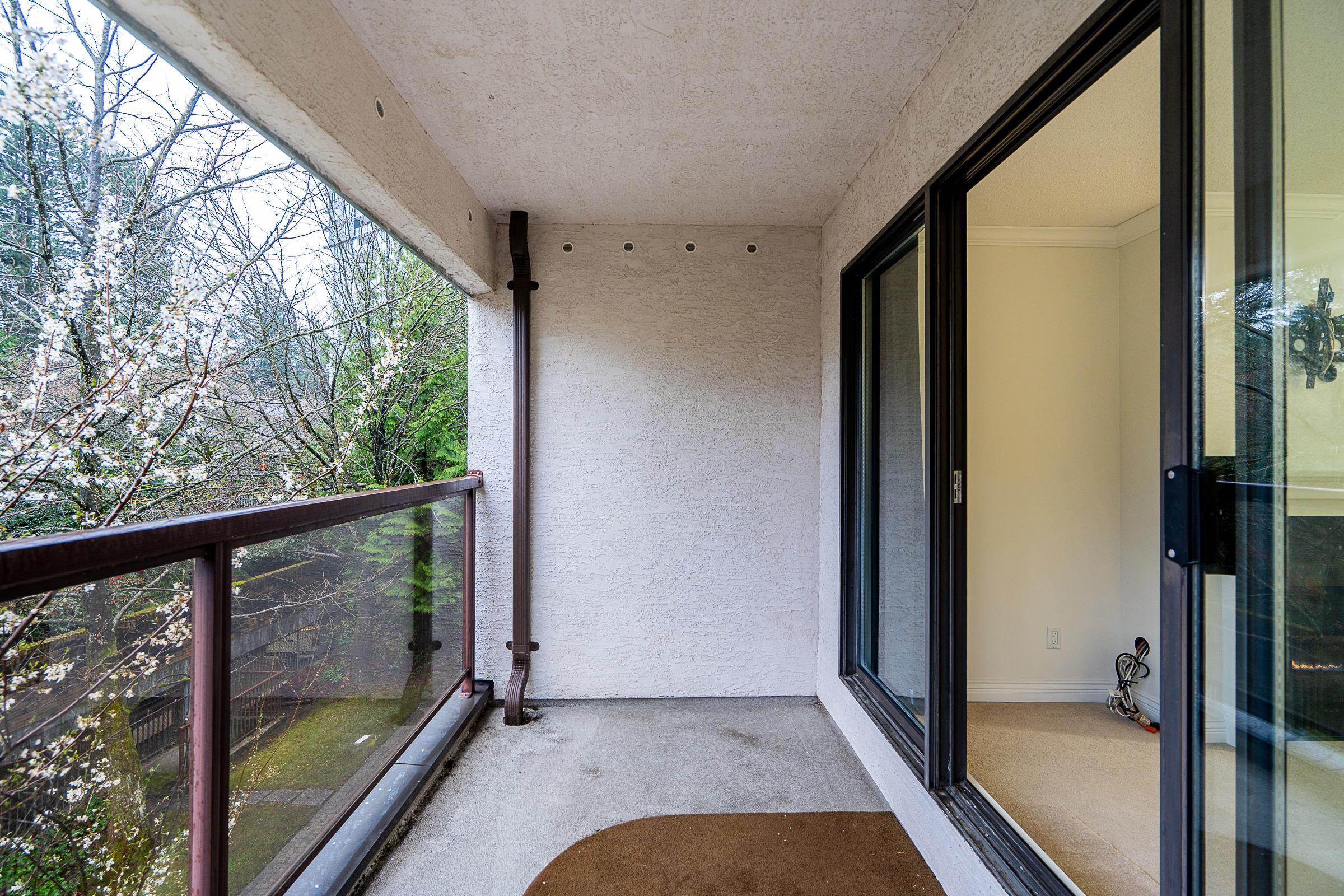 205 13364 102 AVENUE Unit: 205