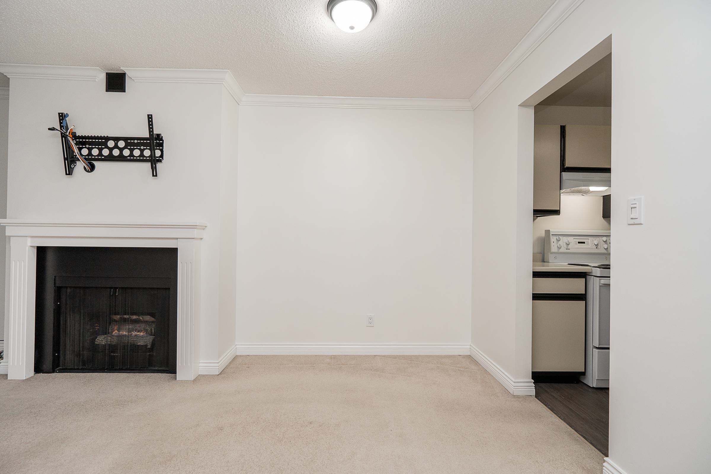 205 13364 102 AVENUE Unit: 205