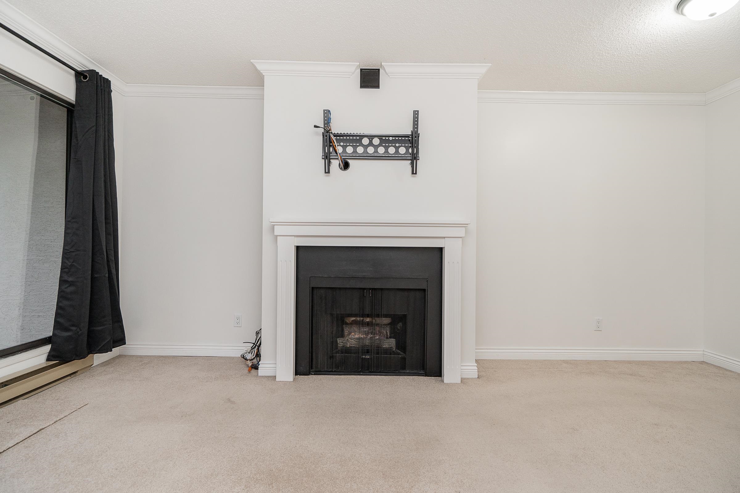 205 13364 102 AVENUE Unit: 205