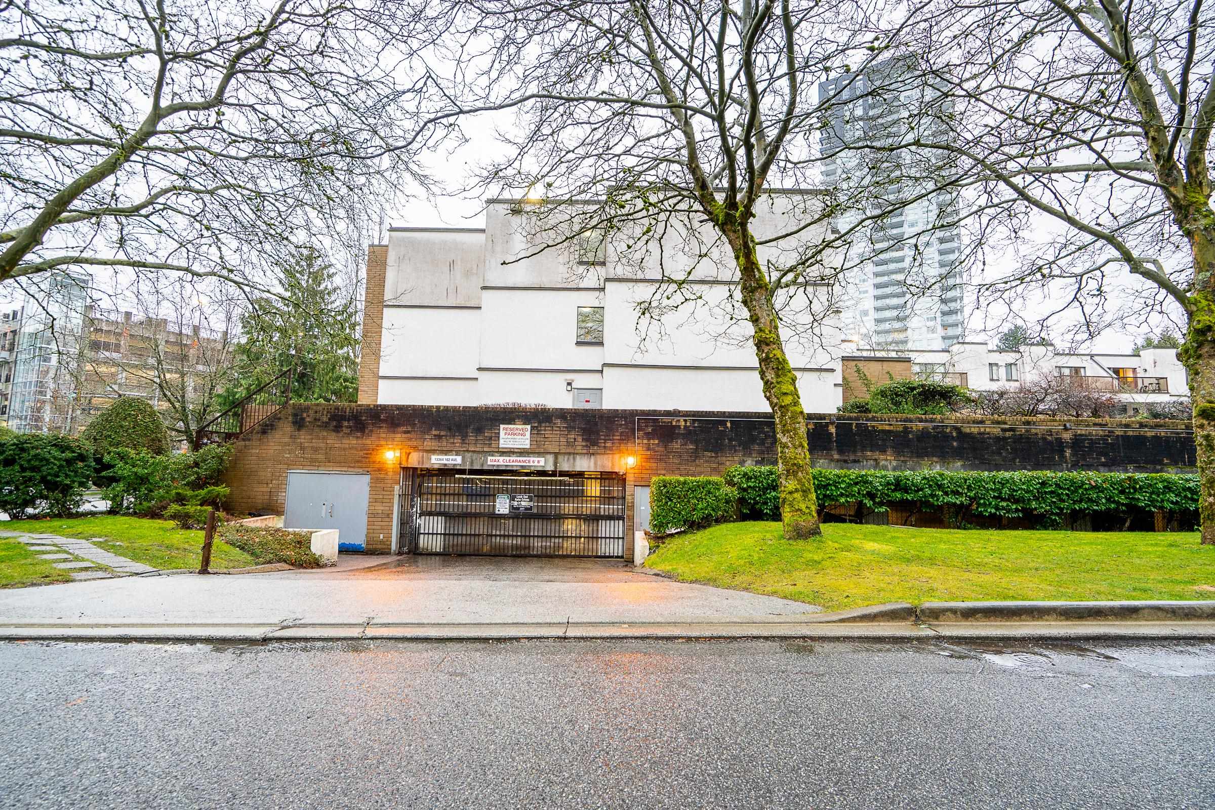 205 13364 102 AVENUE Unit: 205