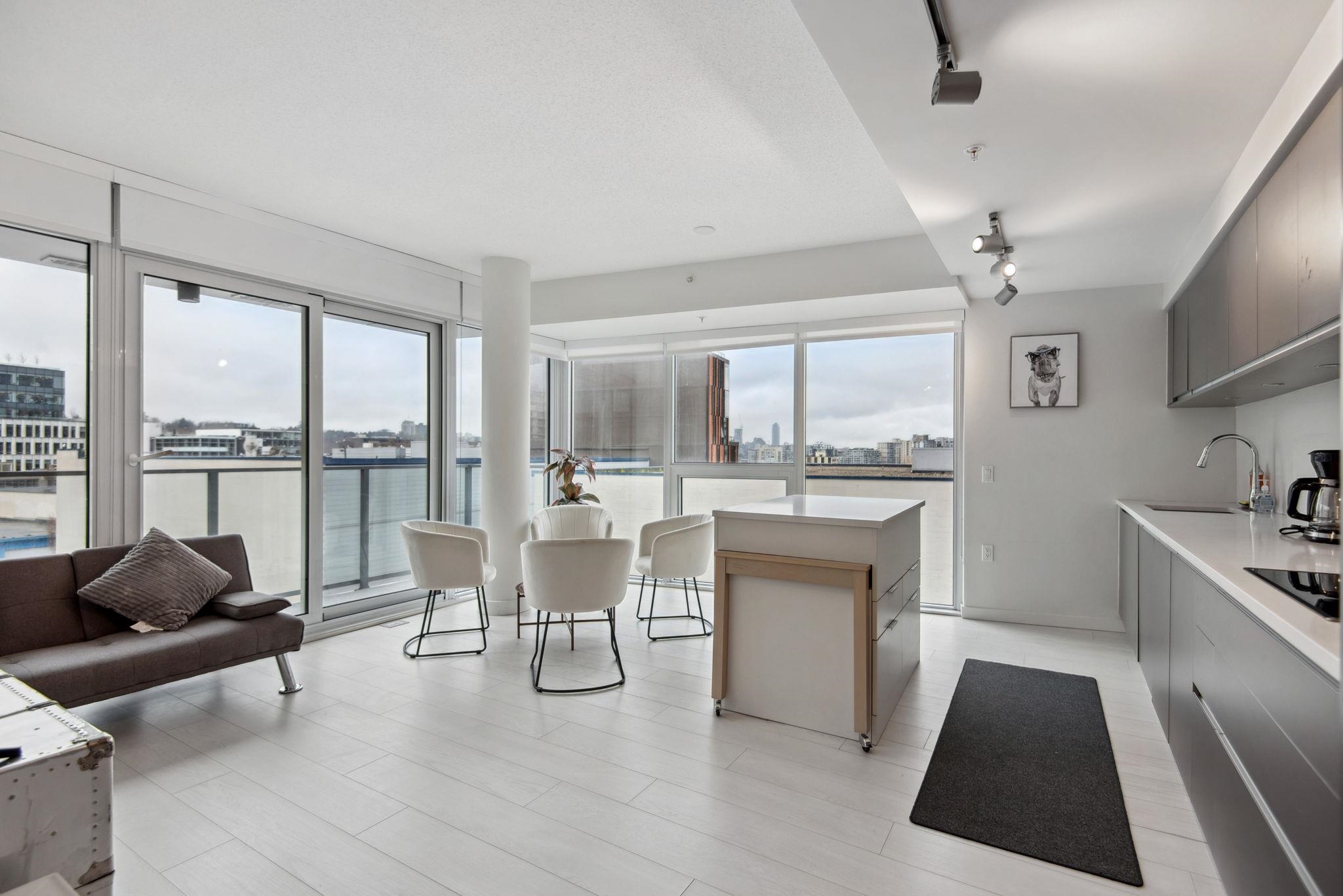 602 180 E 2ND AVENUE Unit: 602